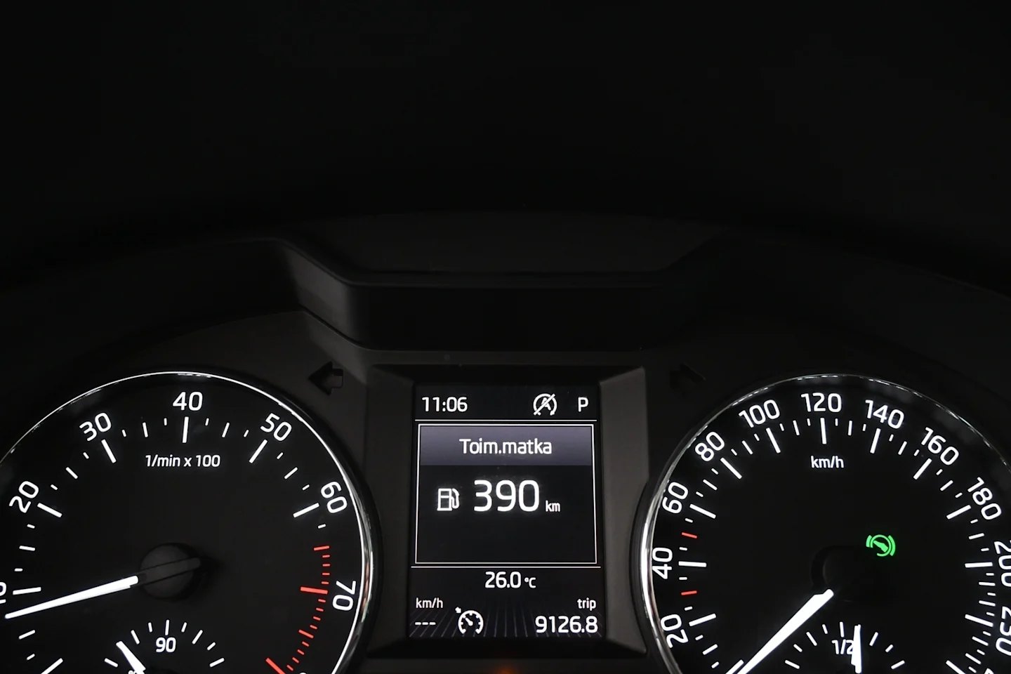 Car Image - 592UTpUE5tDpIW7m4zsieB