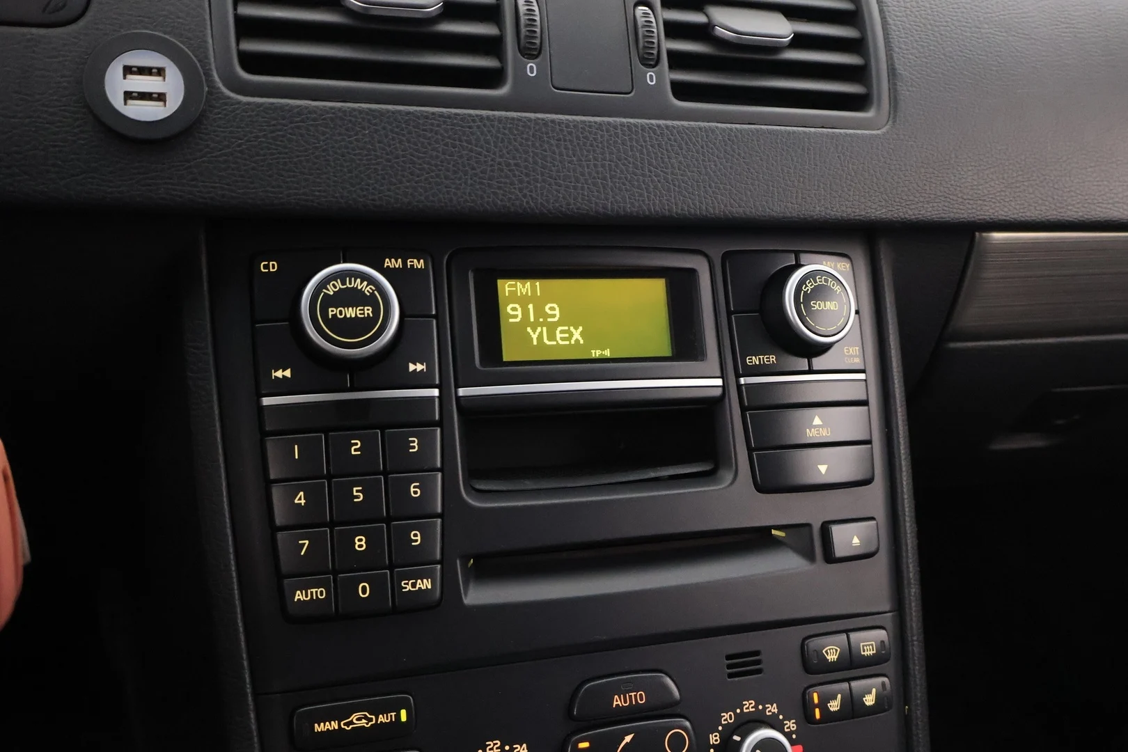 Car Image - 19VVDdLtB1f8VhdDvhHzsz