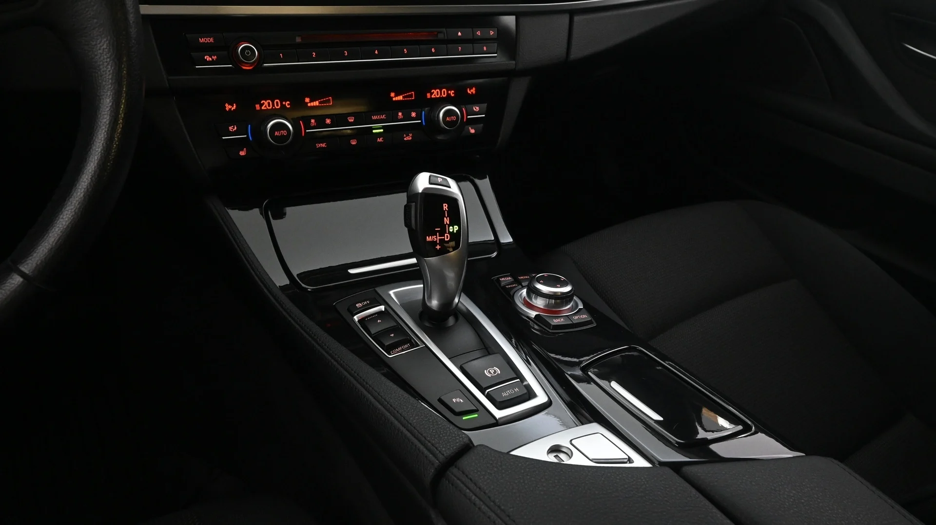 Car Image - 7h1owSTNXVxQchMf7BF2di