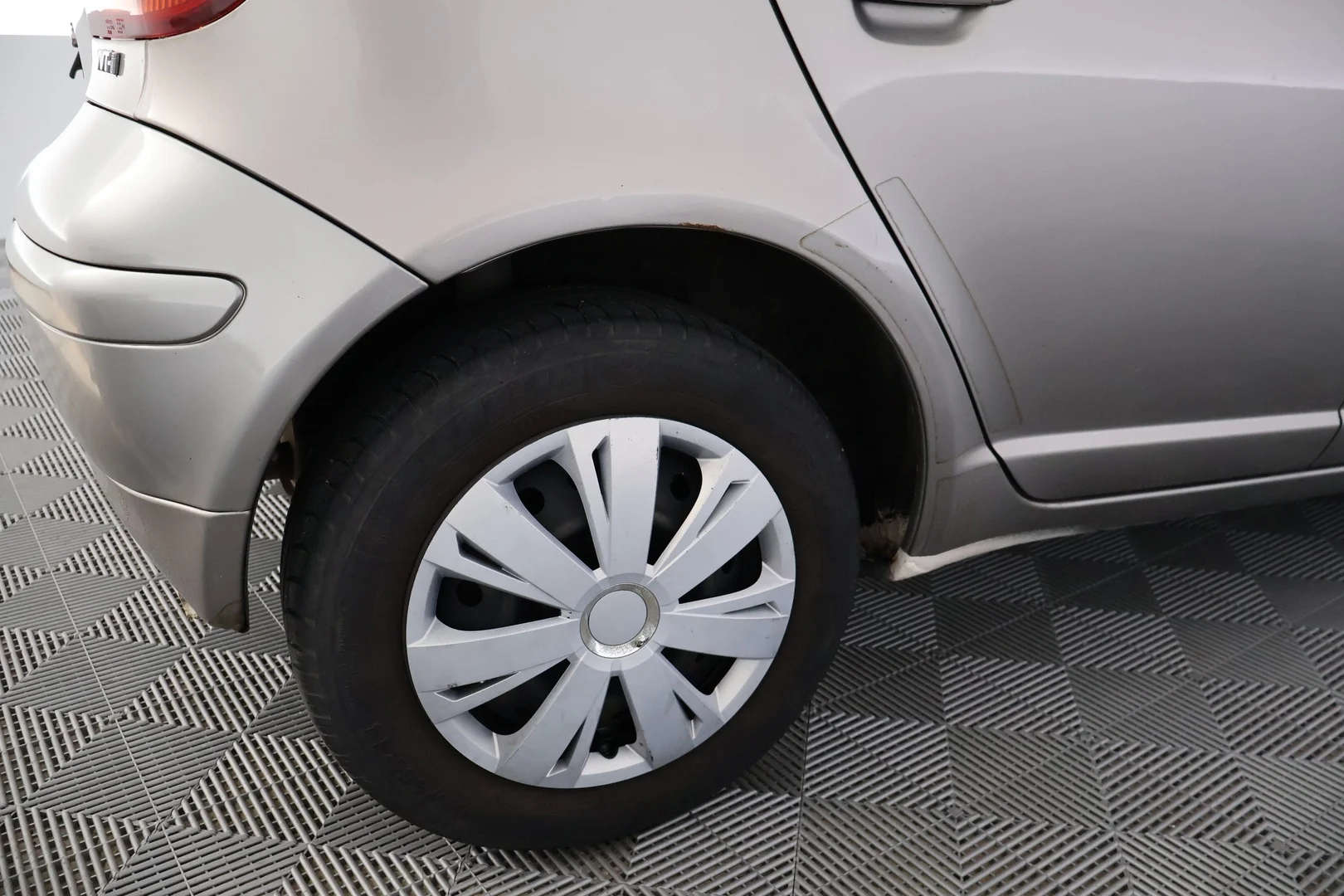 Car Image - 1ANnX5kCqC1C7PRdyCj9B4