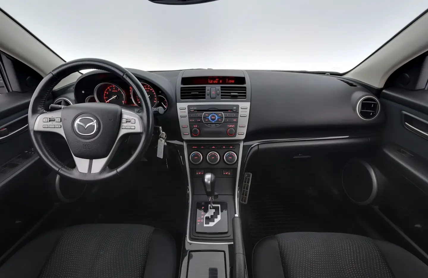 Car Image - 2fDMDo0DqeUfq2lViGBzrX