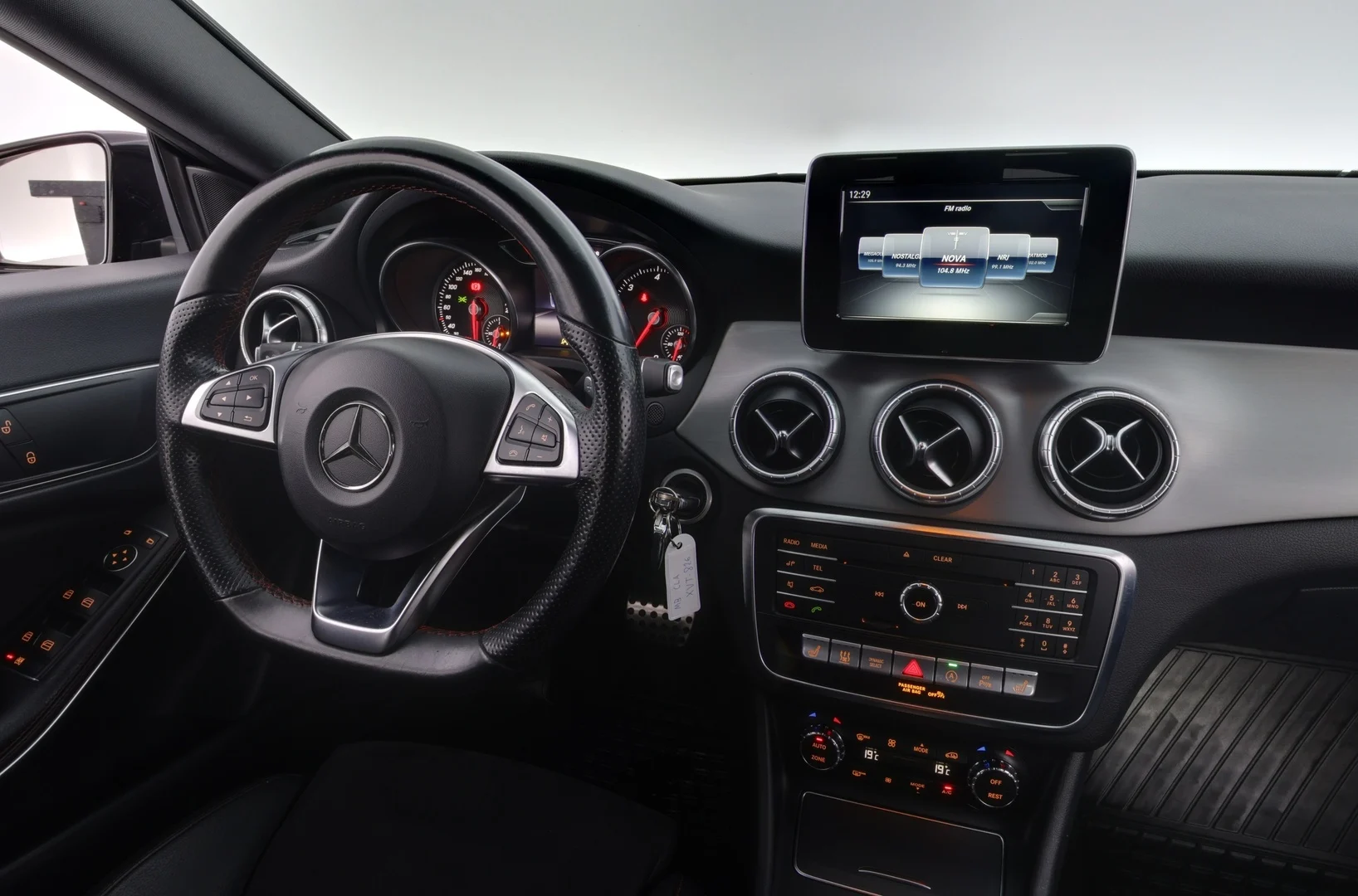 Car Image - 5b5Xga2ytzmQ3vgQAue4Rk