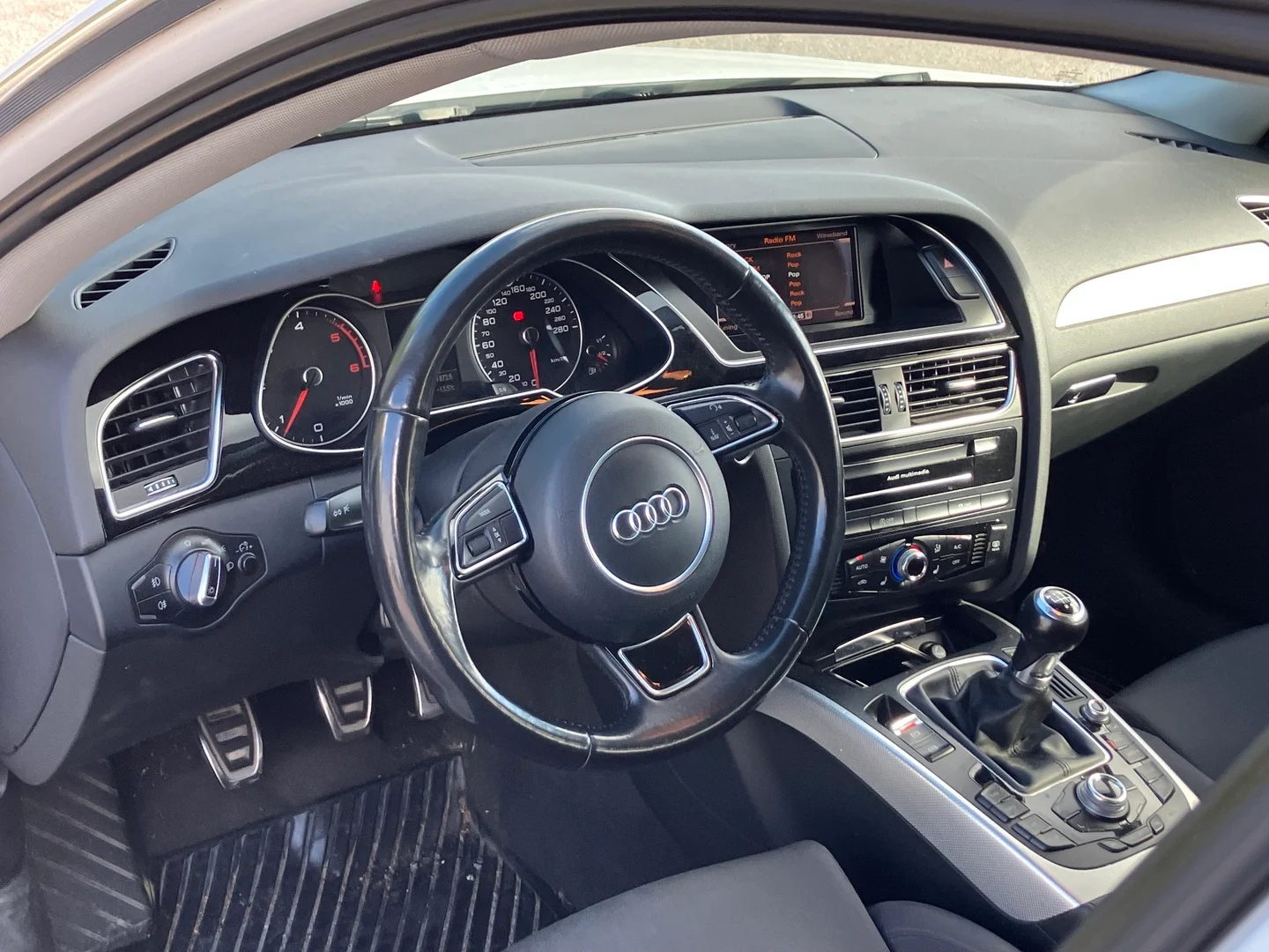 Car Image - 1YqSv4jeR1S7CJ9zrk5lxt