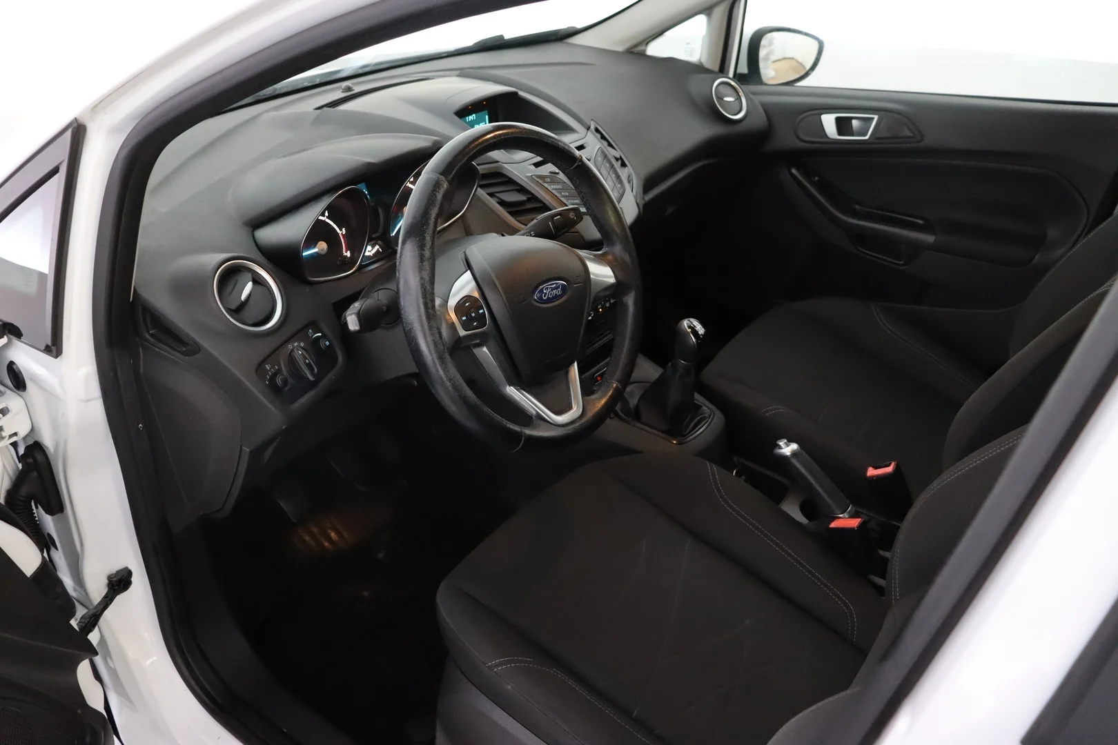 Car Image - 3Avf6ItuN3cbfmtFRVHcLL