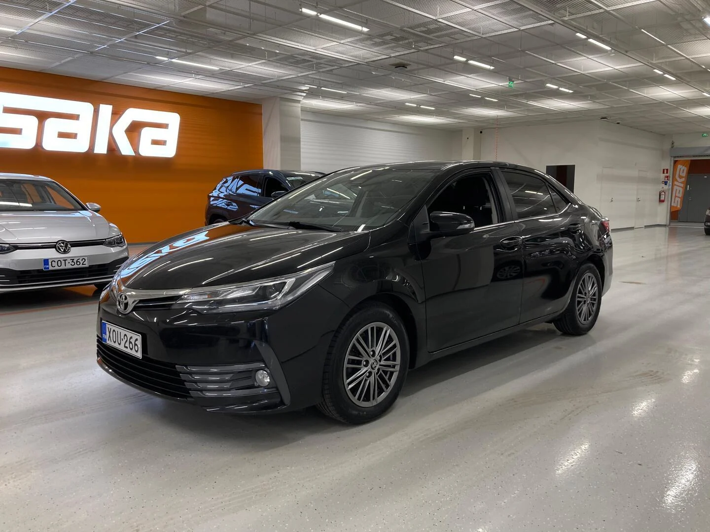Car Image - 7tZRKjy1yja1fPXV8VzDLu