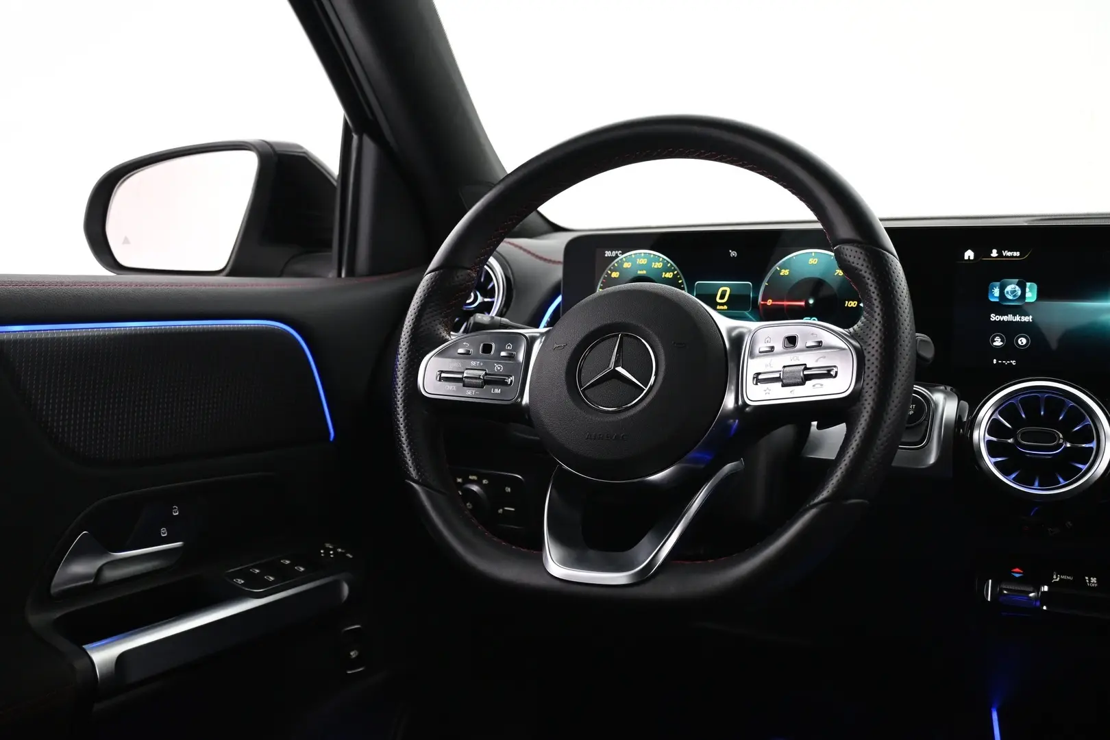 Car Image - U9rpuj19q9I7Sg2b8jYaH