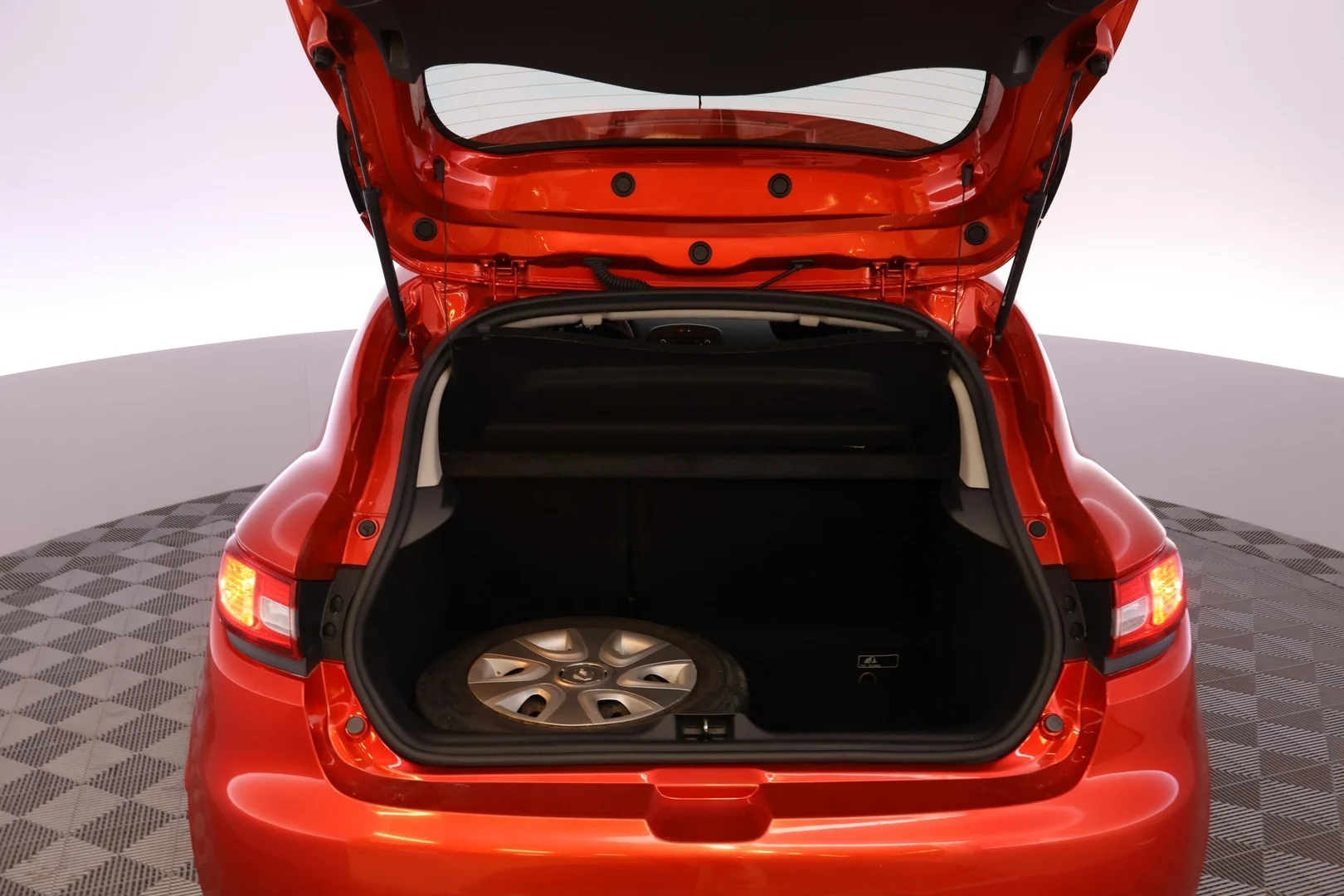 Car Image - 7xcWgd97ToylkmGmJXpqfL