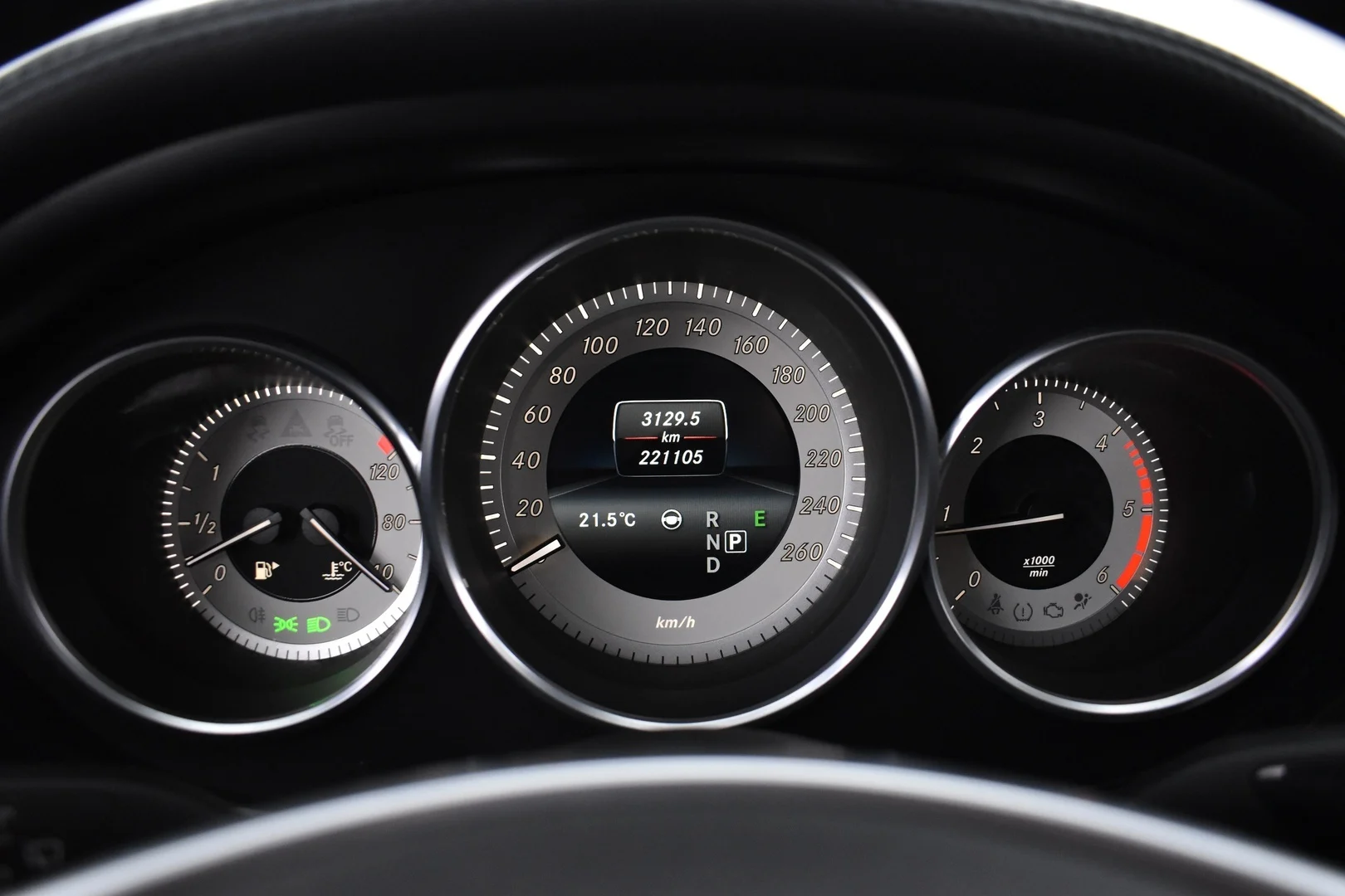 Car Image - mVR9odQt4c6ElLhBcWNBQ