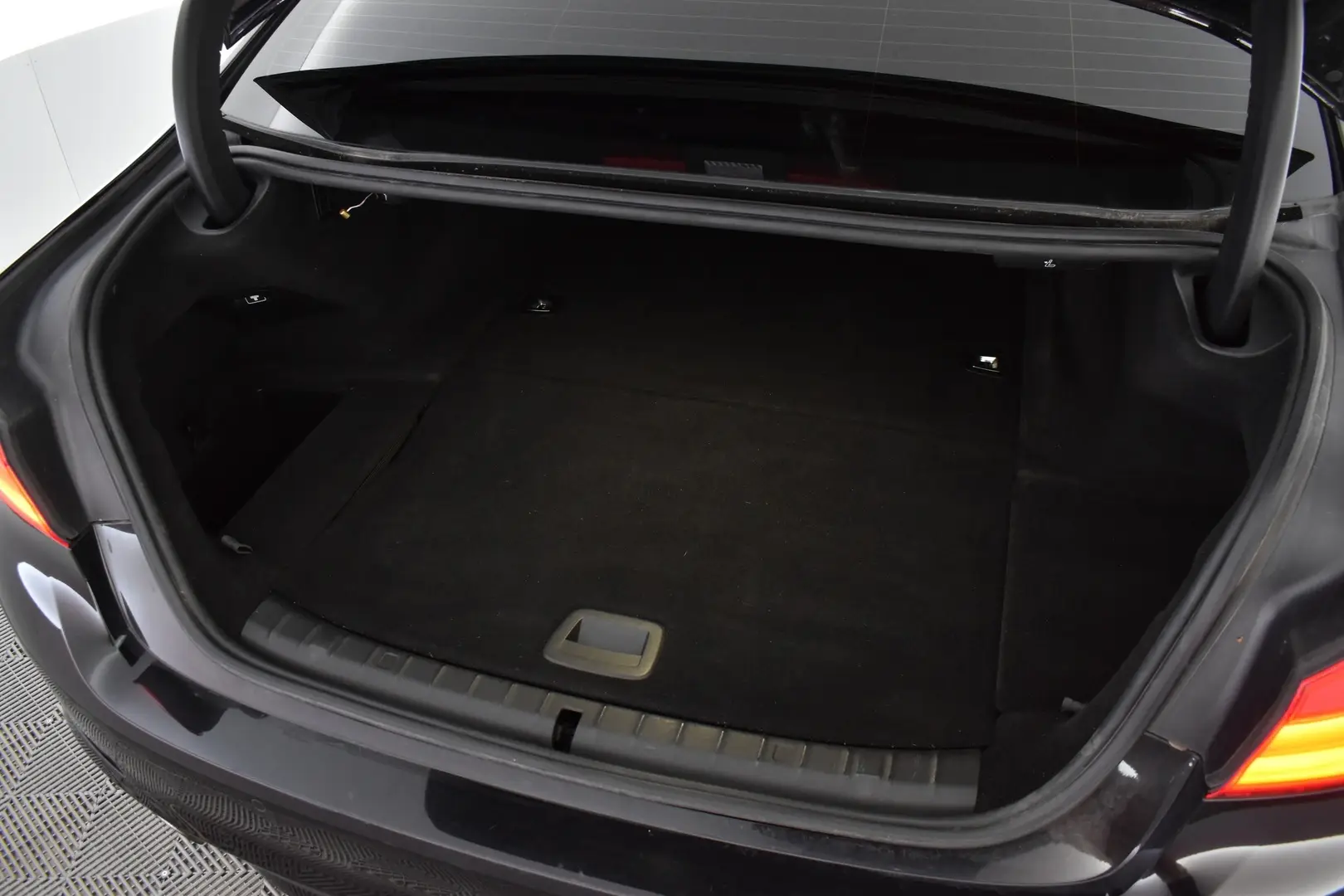Car Image - 77vaBhMK5gy0RyA2hplSaH