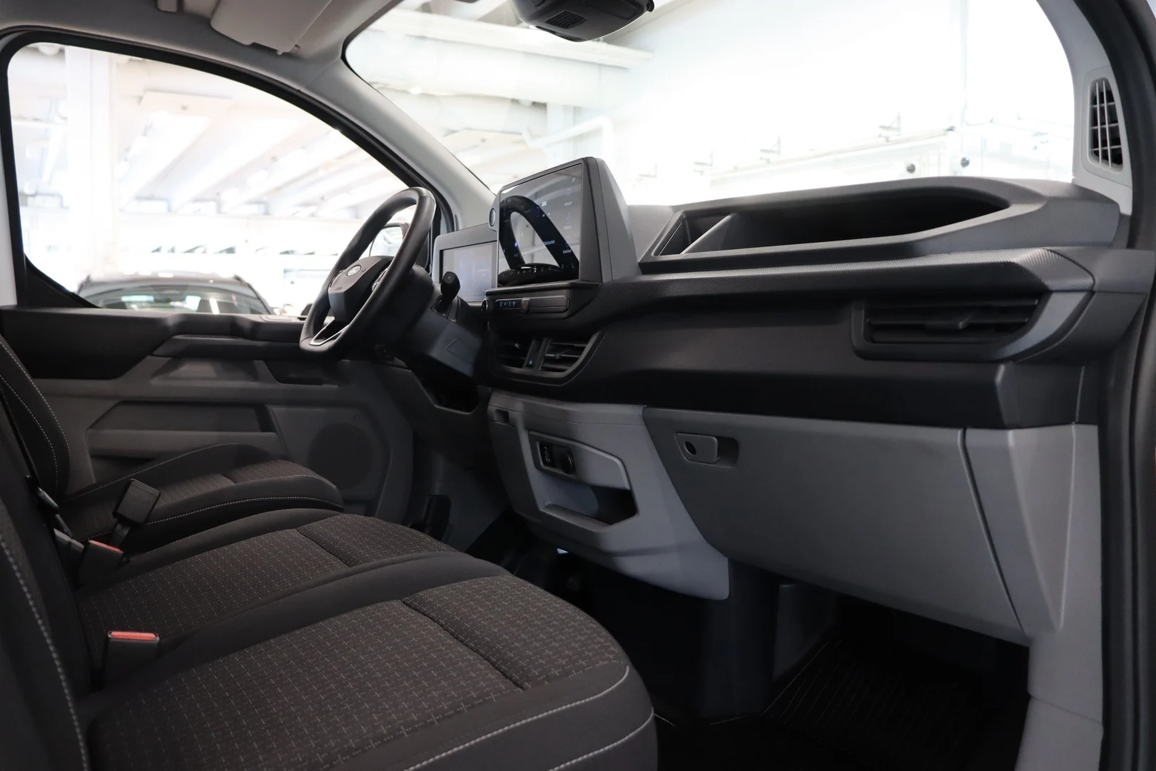 Car Image - 2lEGvc6vtL3EXkPp7JGFsM