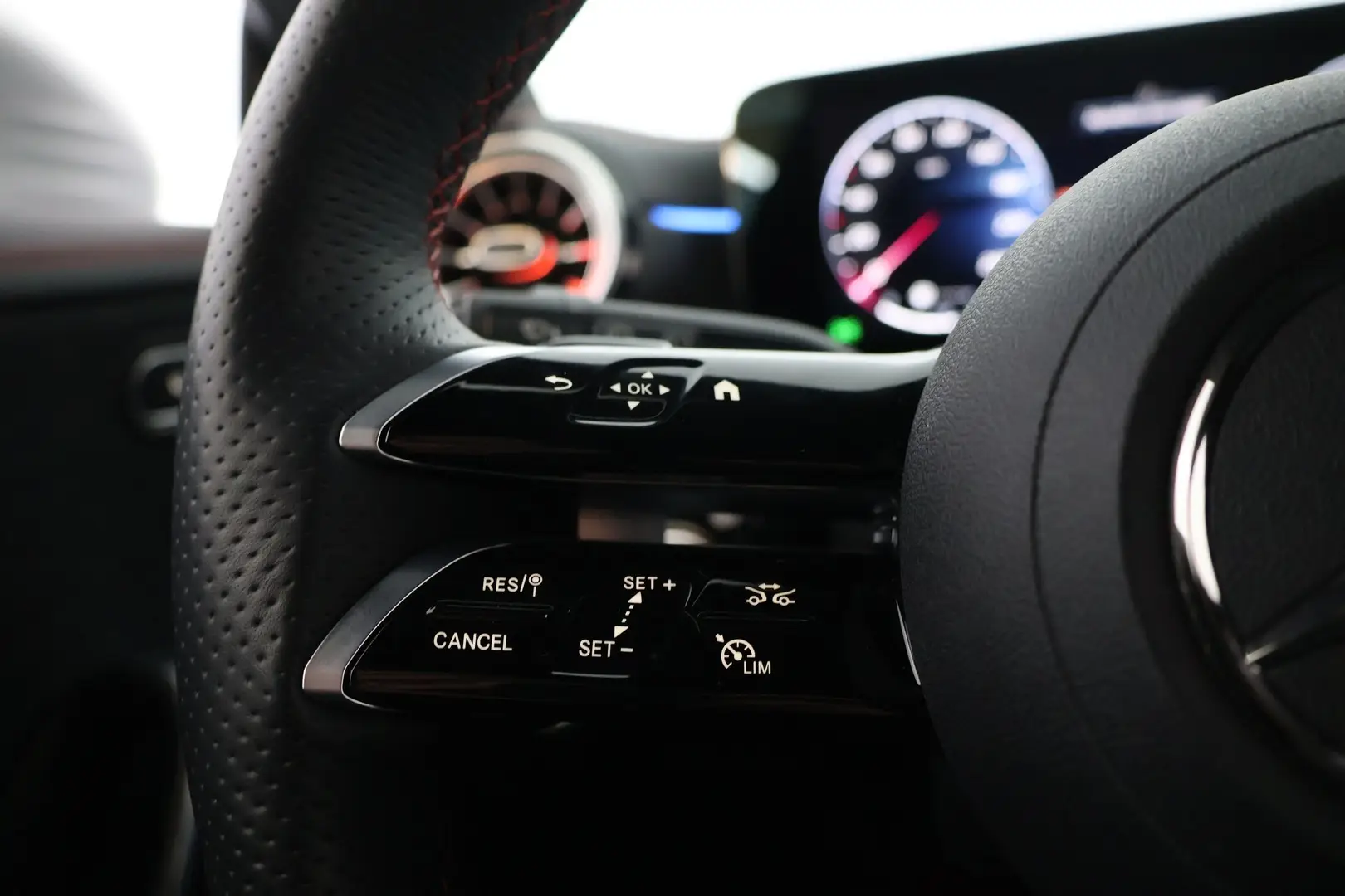 Car Image - da1yGszLHvMBmWHZW5C4F
