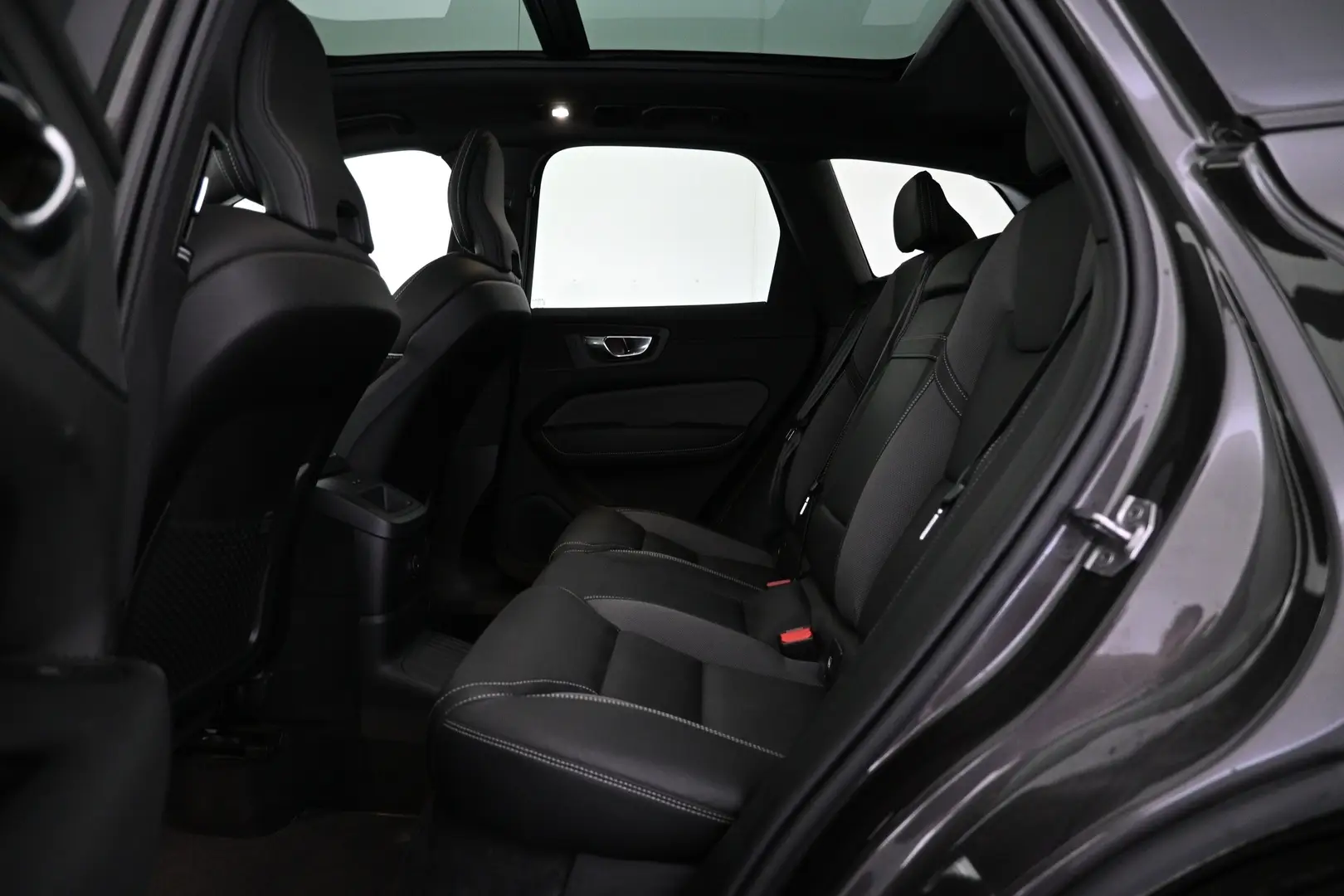 Car Image - K8ZxHVgkThIdEP6i3Anqd