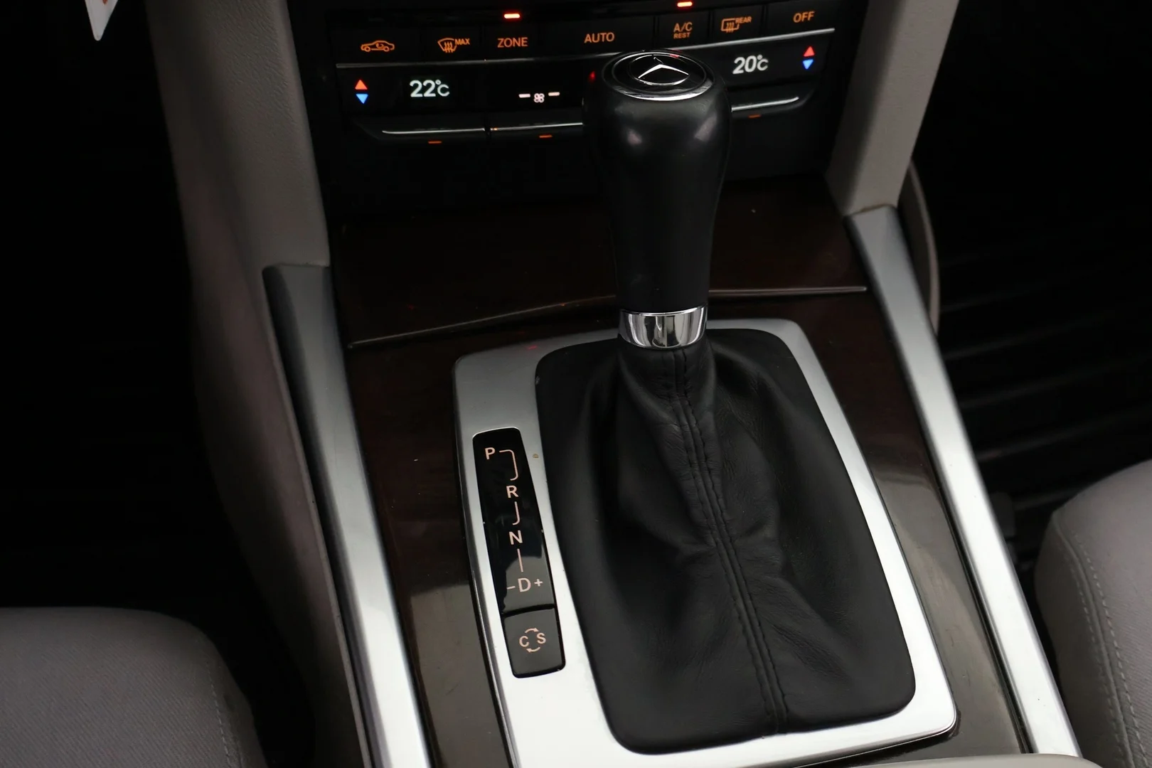 Car Image - 70Mo0Dd4ThVKJlNRkbYym4