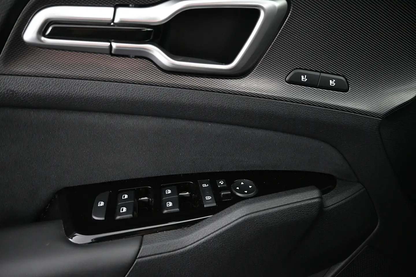 Car Image - 1yqdAczyaTzx3g9MVCuj0G