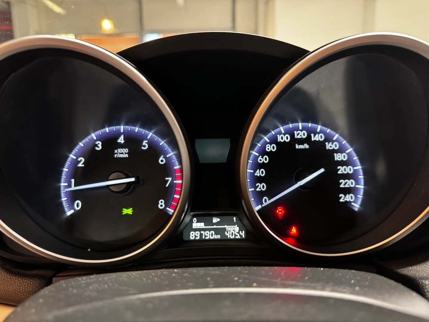Car Image - 2V0ALGLvttYw5Qhcaq4eOK
