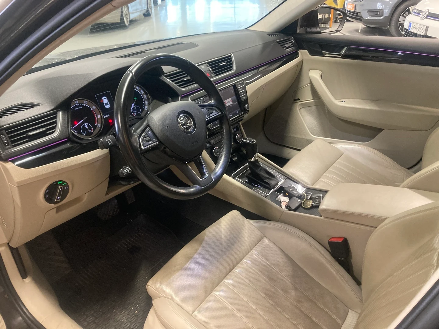 Car Image - 1l75ypJ2sTDjNmW8OpiQ5J