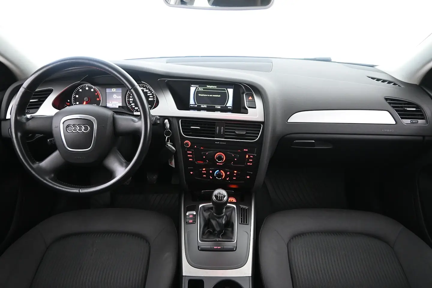 Car Image - 7ATfijNbJRFlU8J0Os5QL8