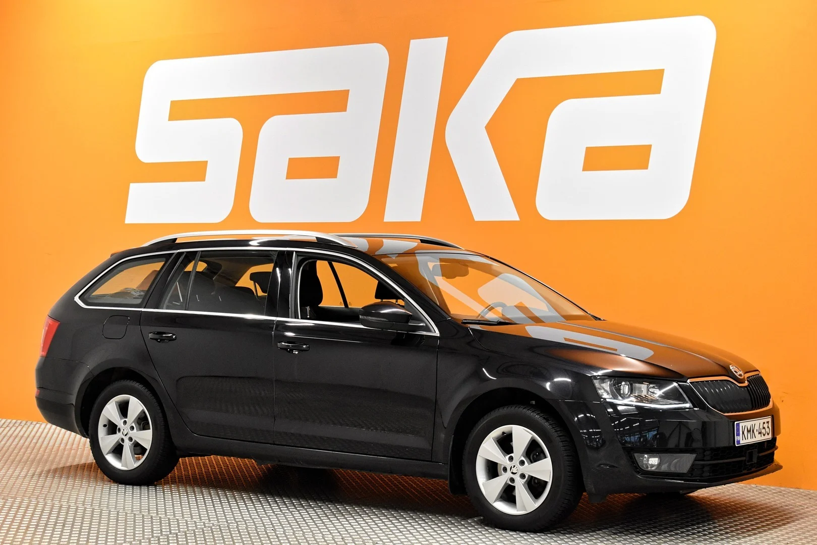 Car Image - 3I65Oqm6F3ZnylpySXjcoQ