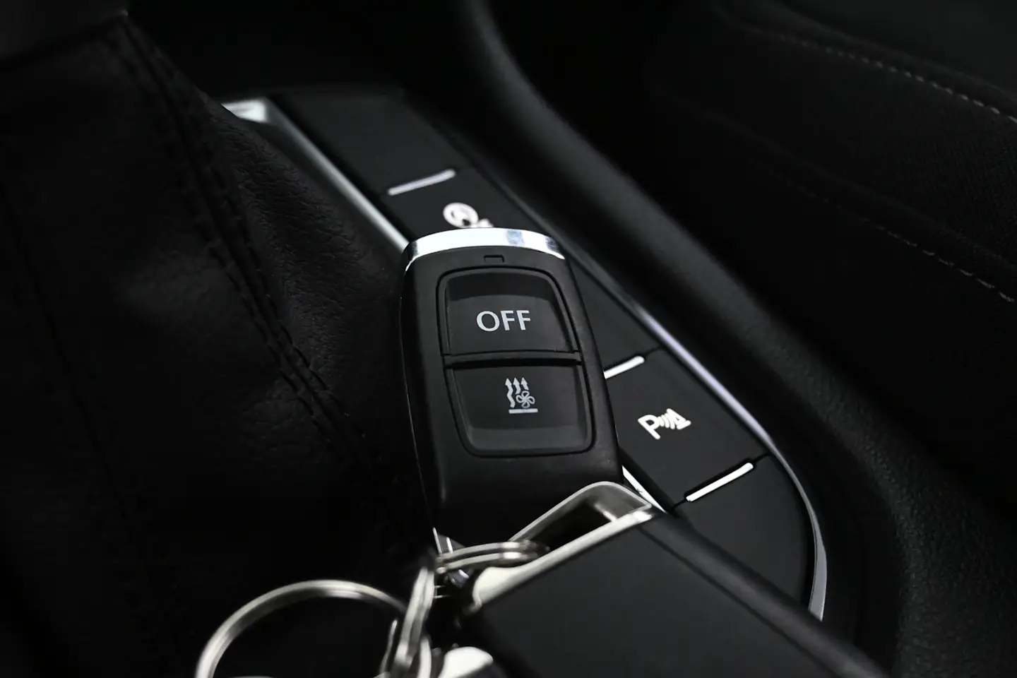Car Image - 3nddOyL1a9AYKyo36epy8R