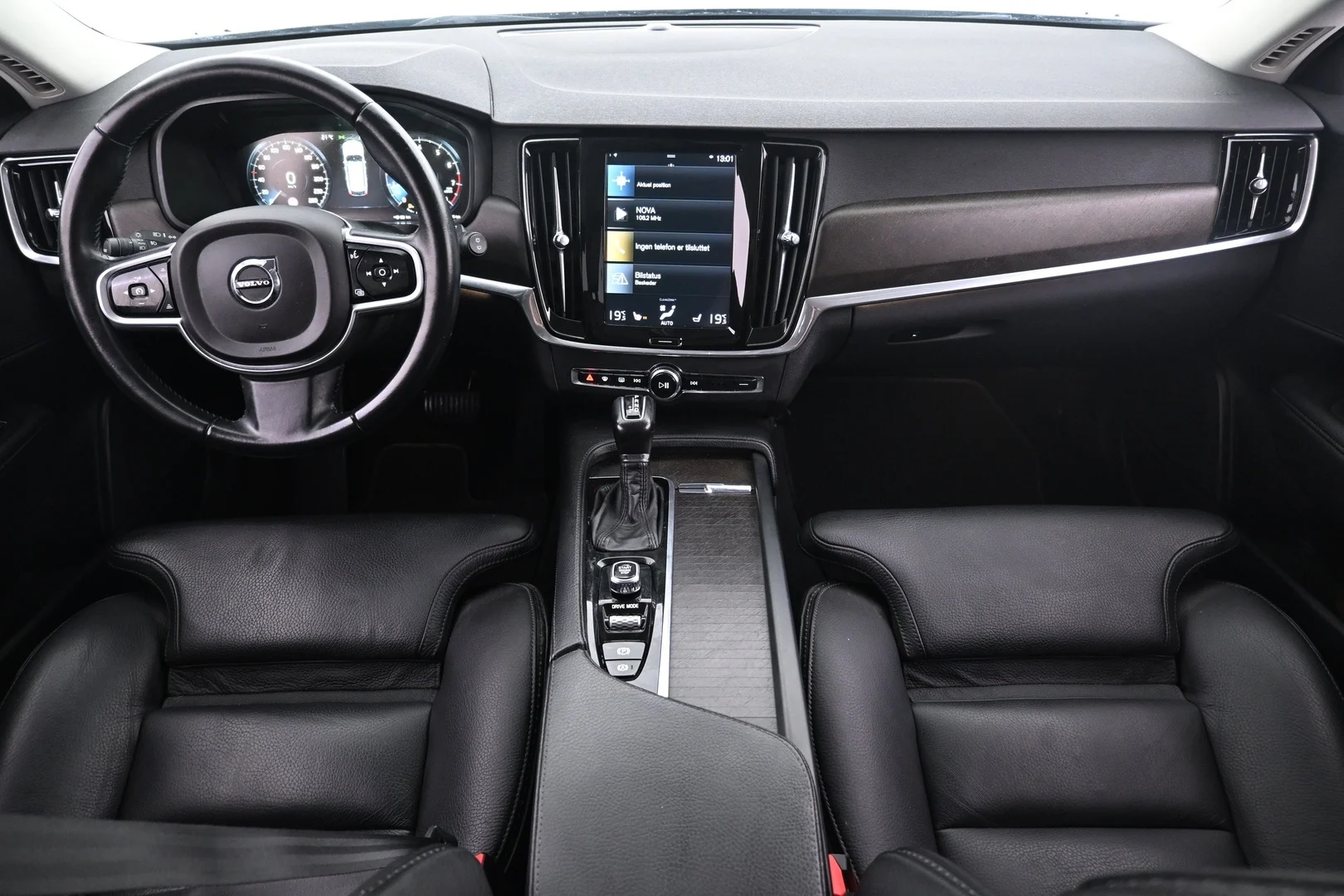 Car Image - 6V4fjDtwXQsVFhWxDC7PMa