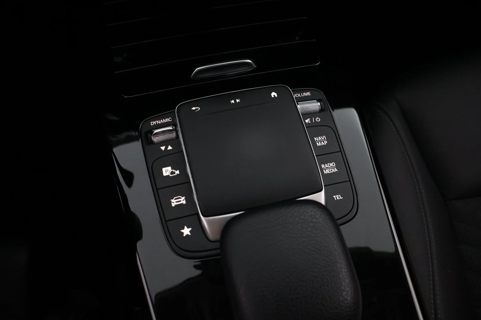 Car Image - 6IGgQ4UmdREhw7DrmcJ1r0