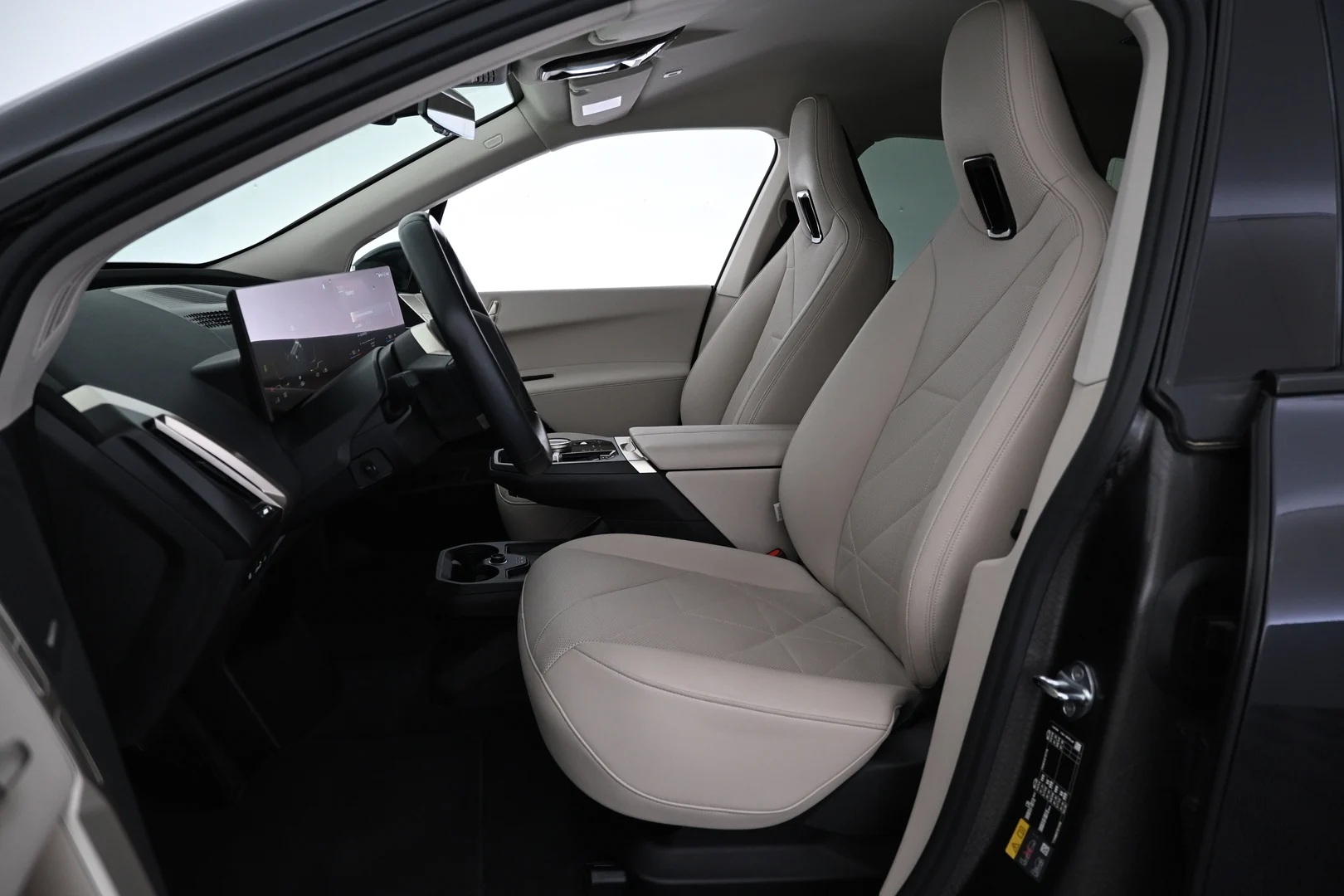 Car Image - 5ByFZOGD1b0txnBCL5atmu