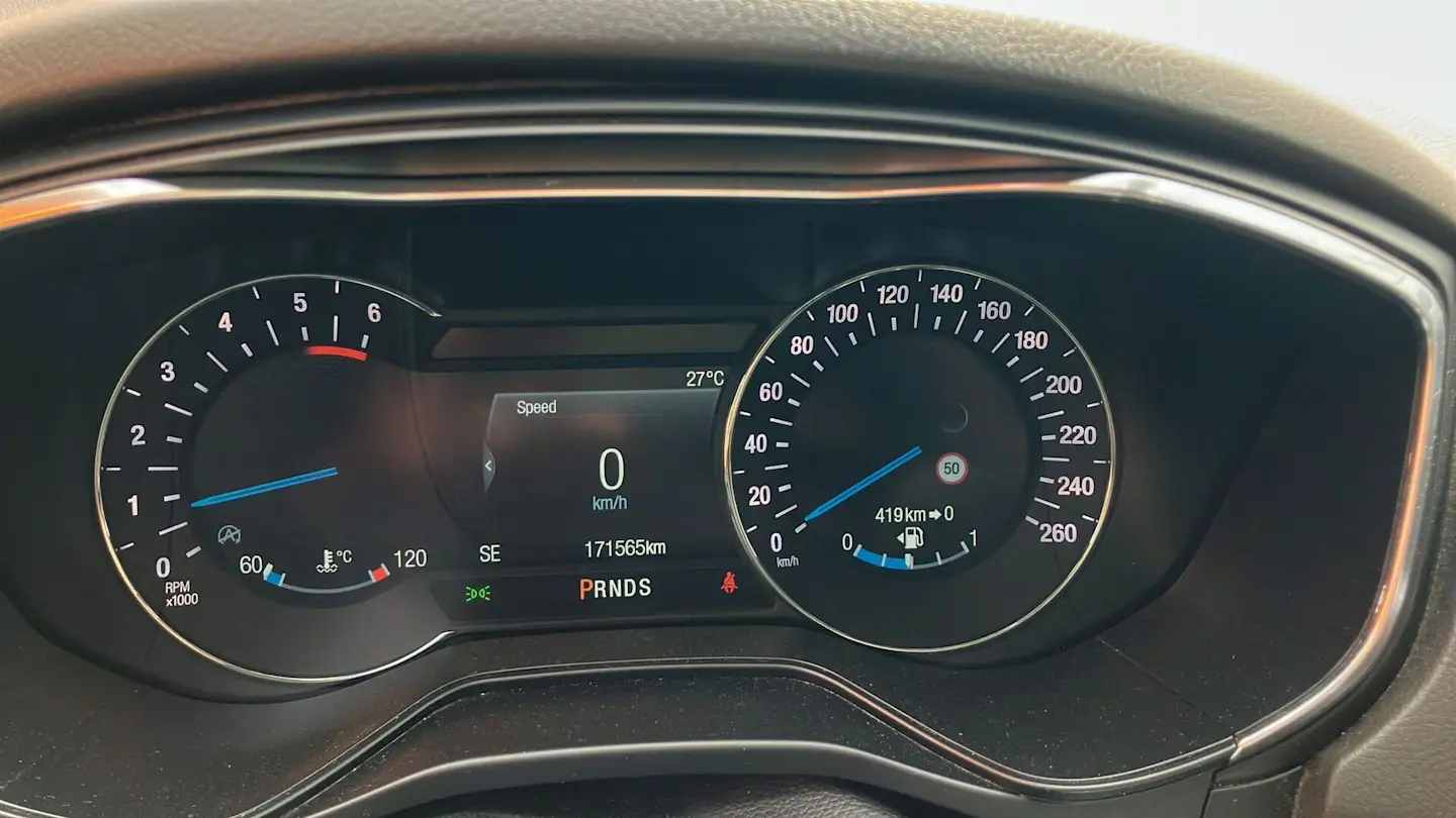 Car Image - 2PwAuaK21CVHy1iVv1g3ab