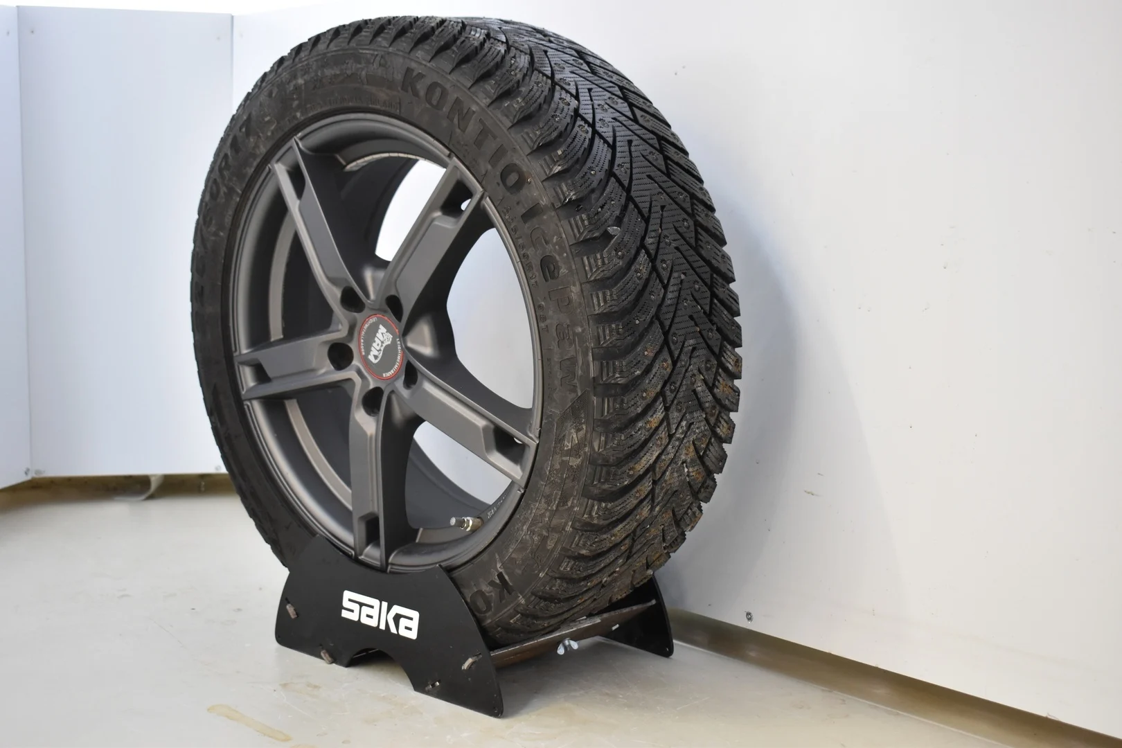 Car Image - 4ogknmzlrrQoI6v6h95U8F