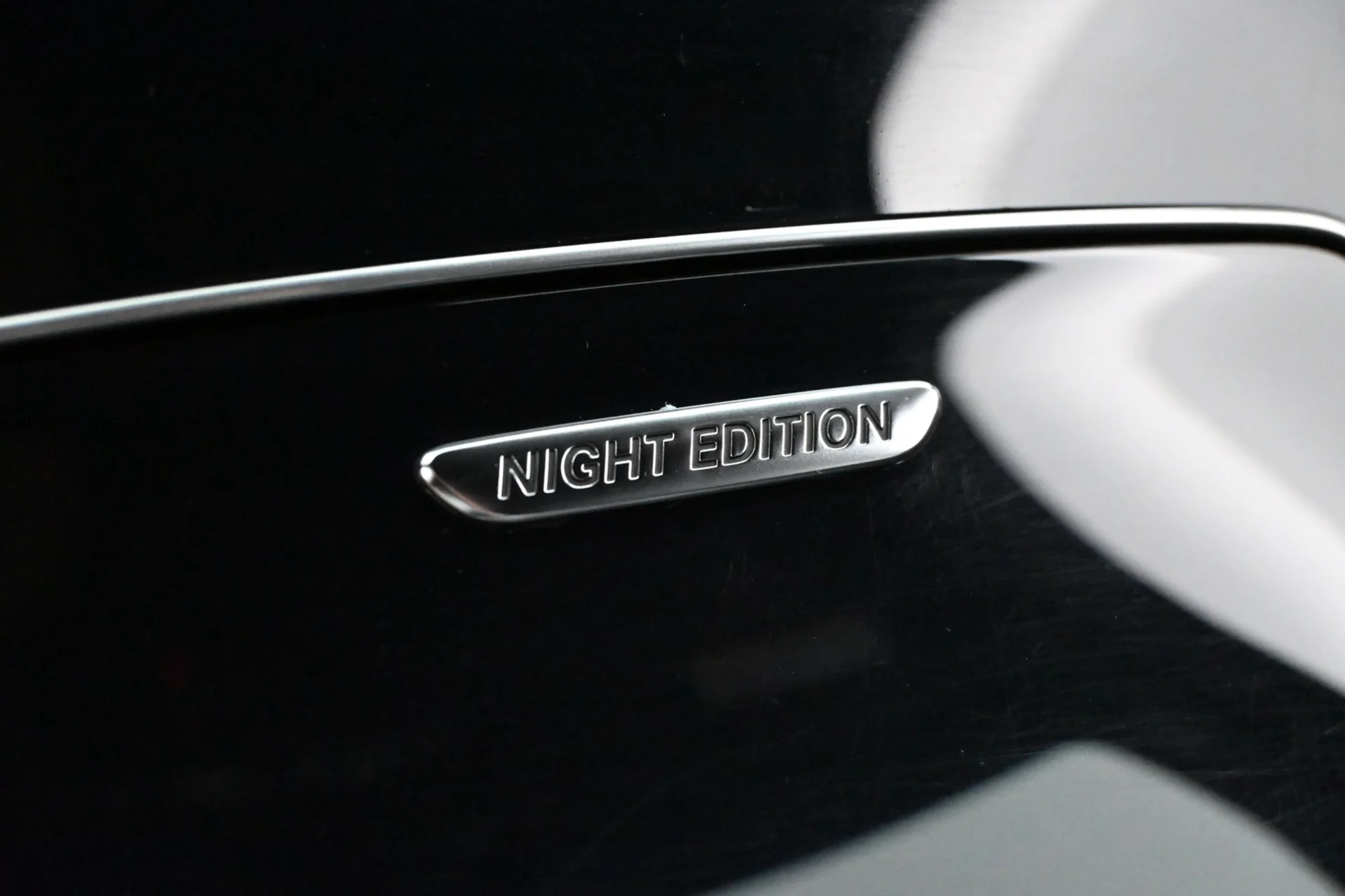 Car Image - 3DaVHPMoBYuKLsY75iiDi1