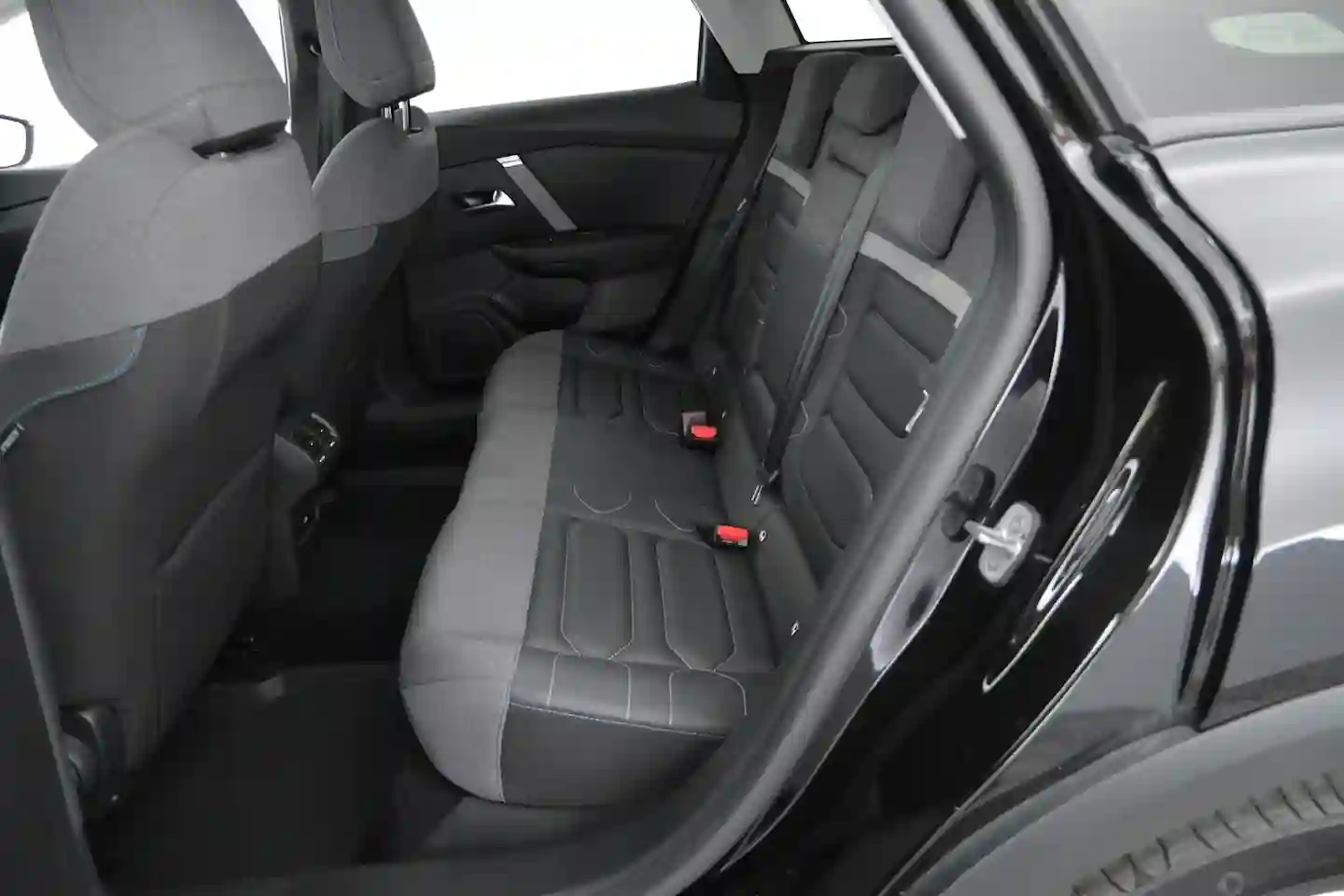 Car Image - 1tarEJNeGFkJuG7siqoVtU