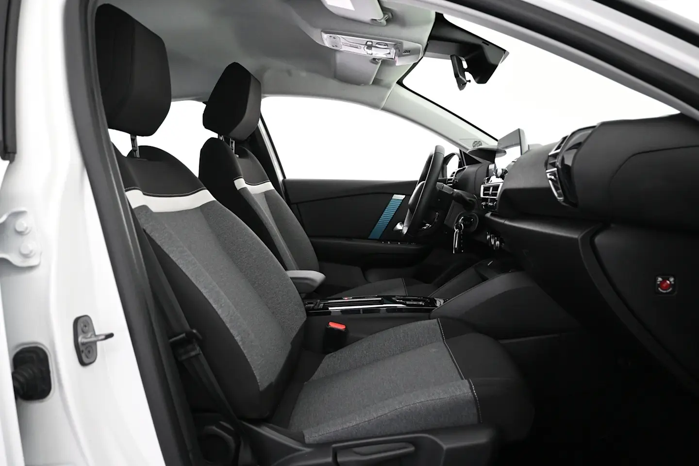 Car Image - 7z75j7VcmQKBEbskA5DiE9