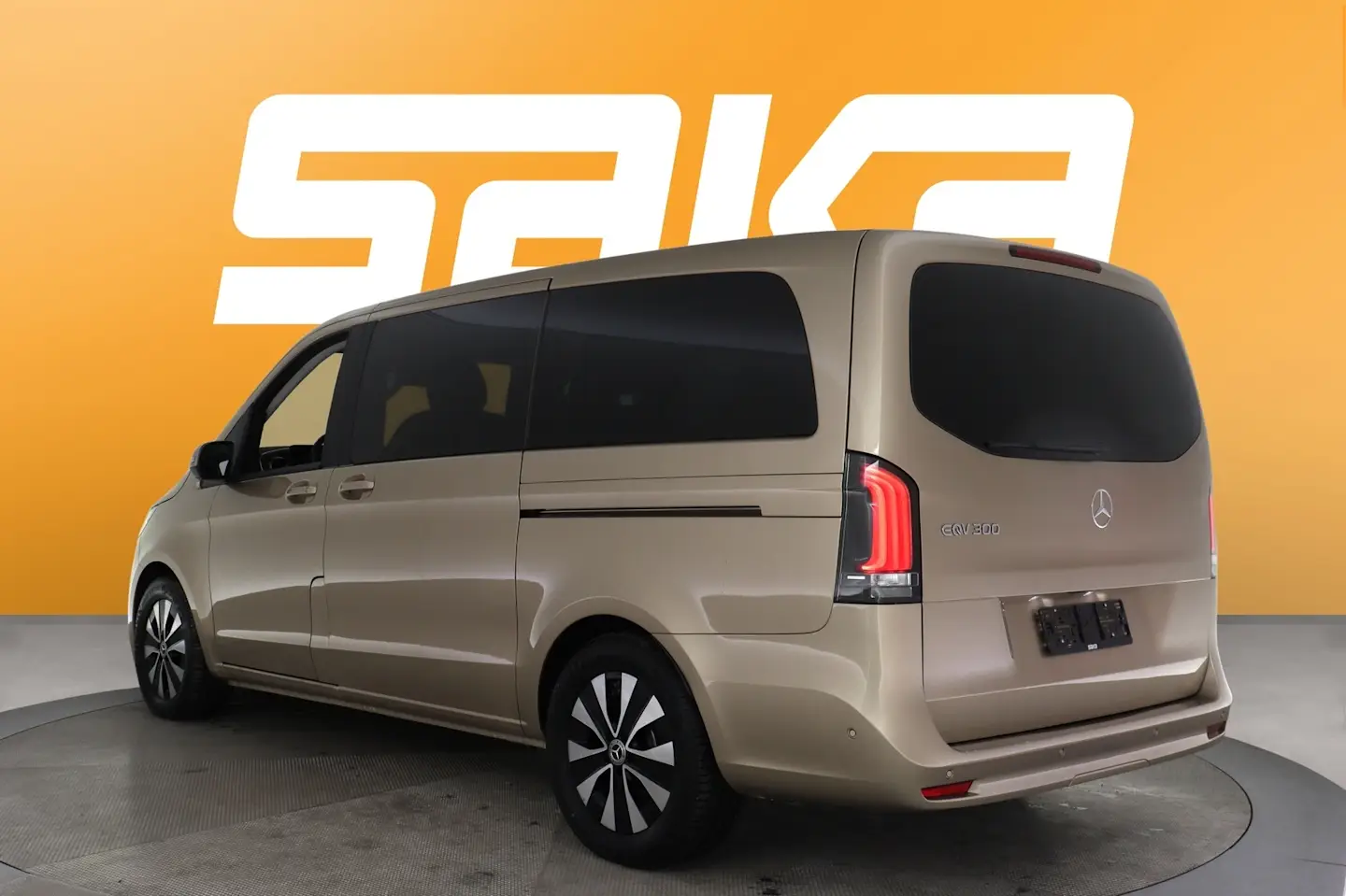Car Image - 57CjPKAndSaig44DqaBNZO