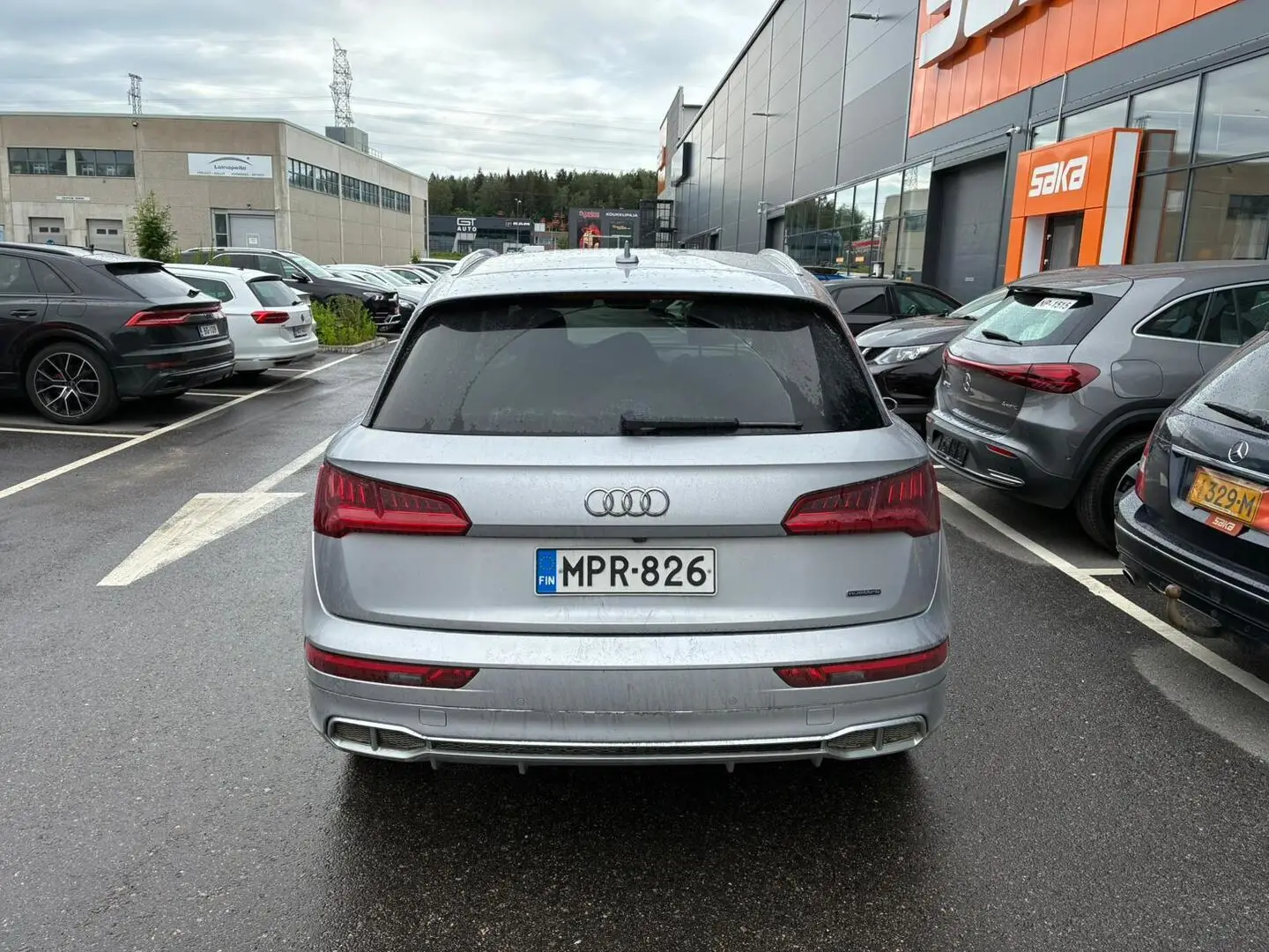 Car Image - 2LaAzPFZH6mEj3ceNtOOYl