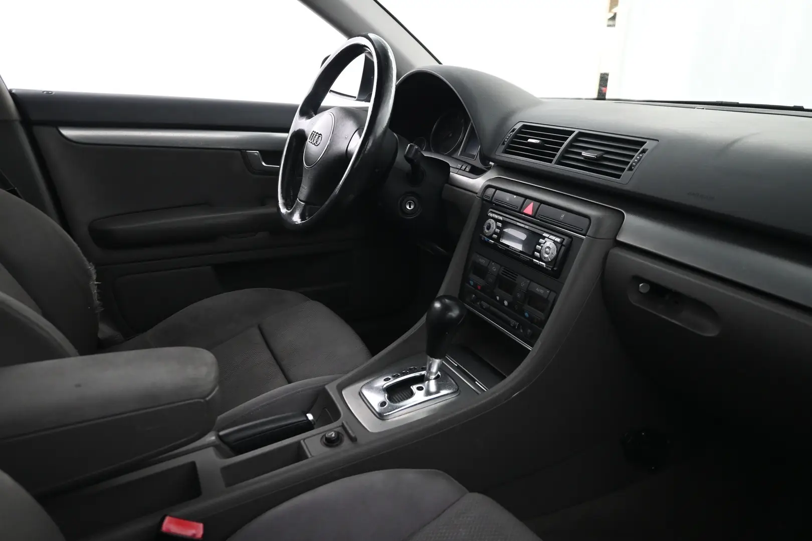 Car Image - 4Hc96lytrKPGOz7EmWFLTx