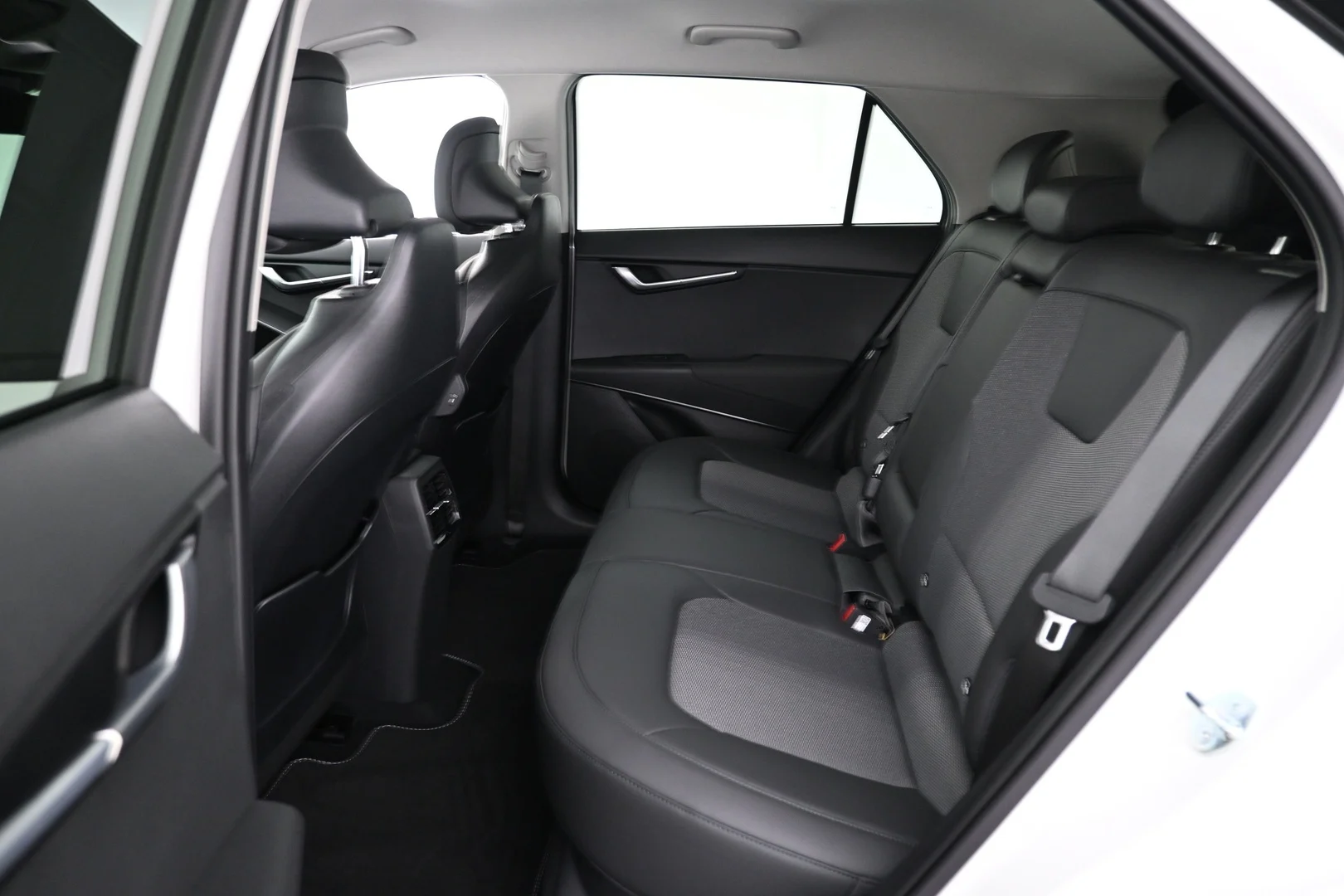 Car Image - 49ip2wUAMuGGqBSI5iIi1c