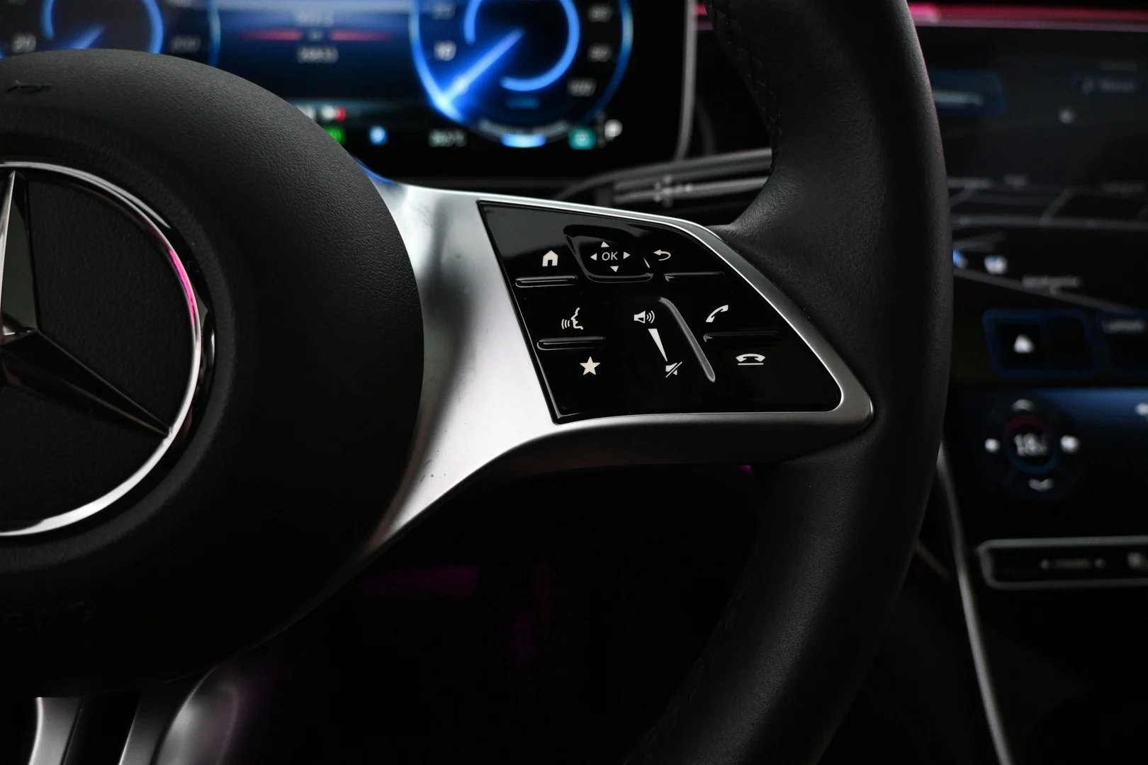 Car Image - 2n6ew5eEnnoxArxv4PQDbz