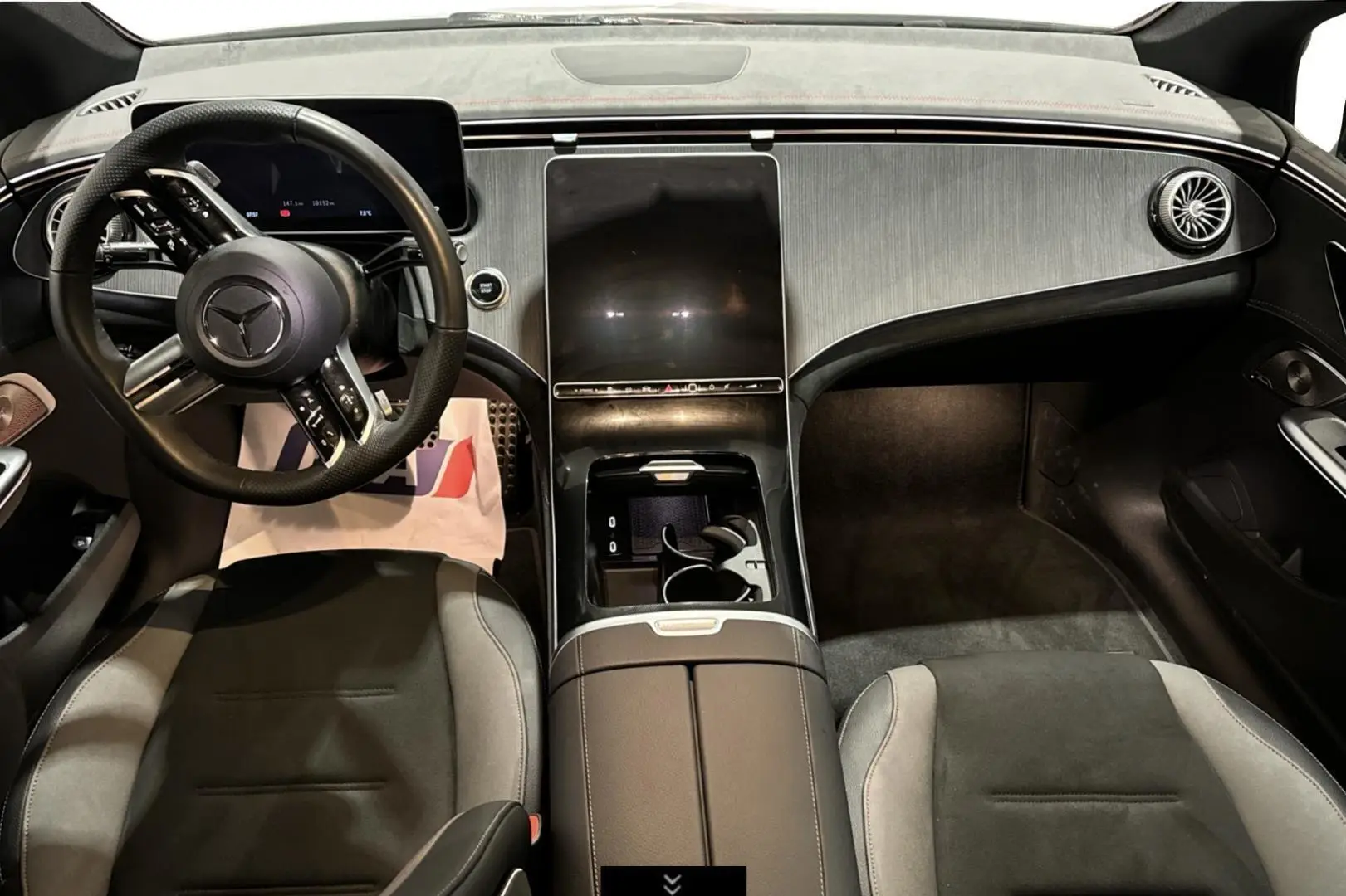 Car Image - 4wCvPbhWiWk2lrS2Yxwpb6