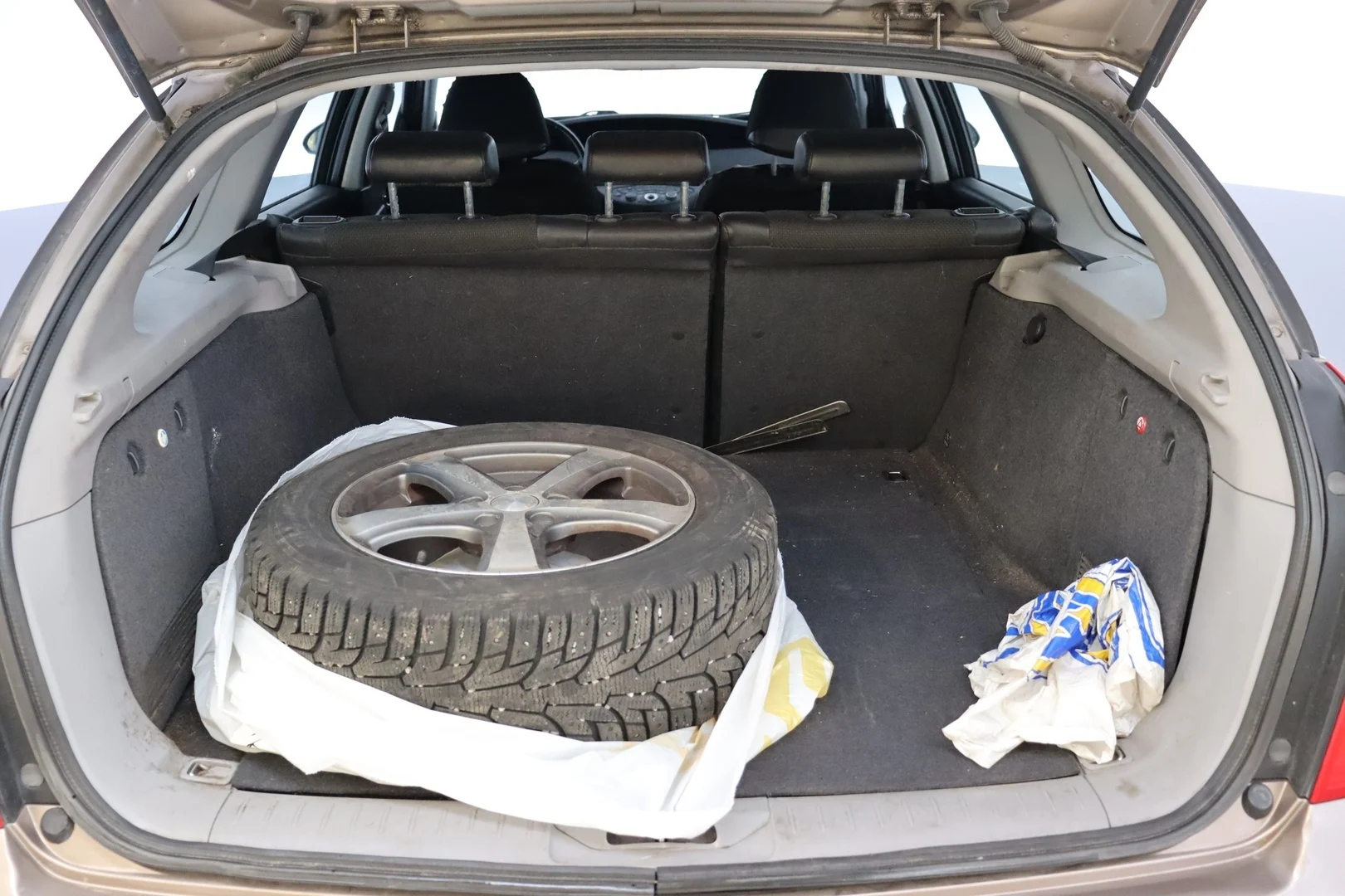 Car Image - 5lLYa5f7uc1jlbd00A53Ht