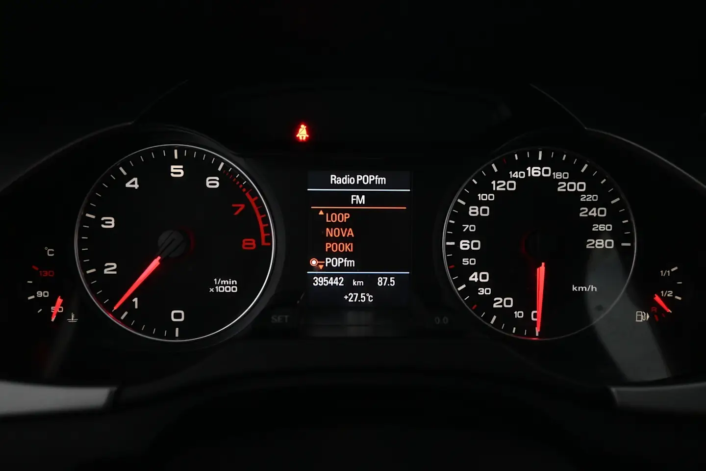 Car Image - 561F9ahaCLZVNw4qhr1Krc
