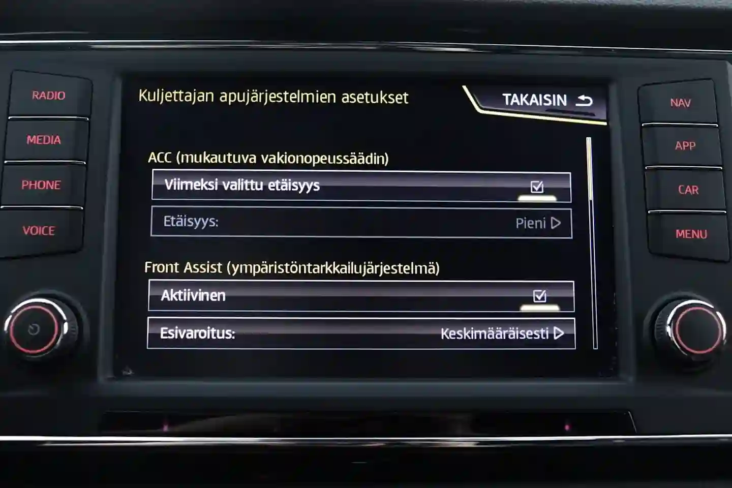Car Image - 2b2TSoeHZ6GgCx4u3k4nSO