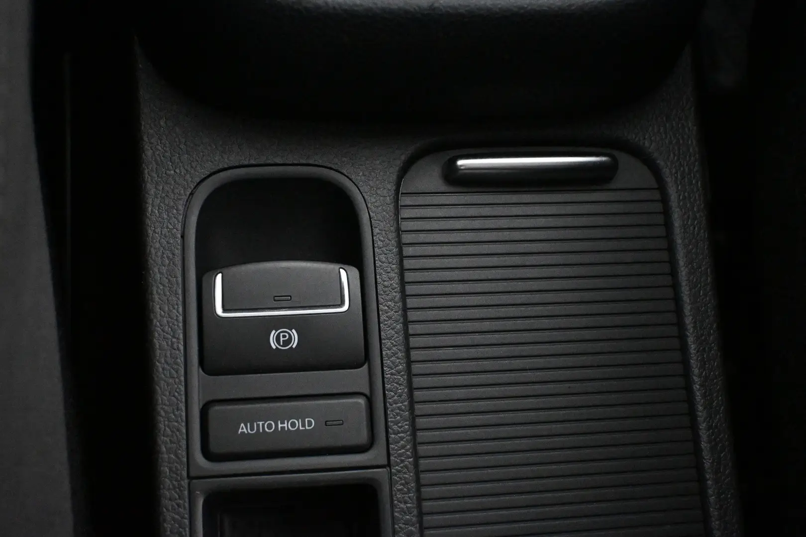 Car Image - 1JSgHGpLjeHgBlrSylNeNk