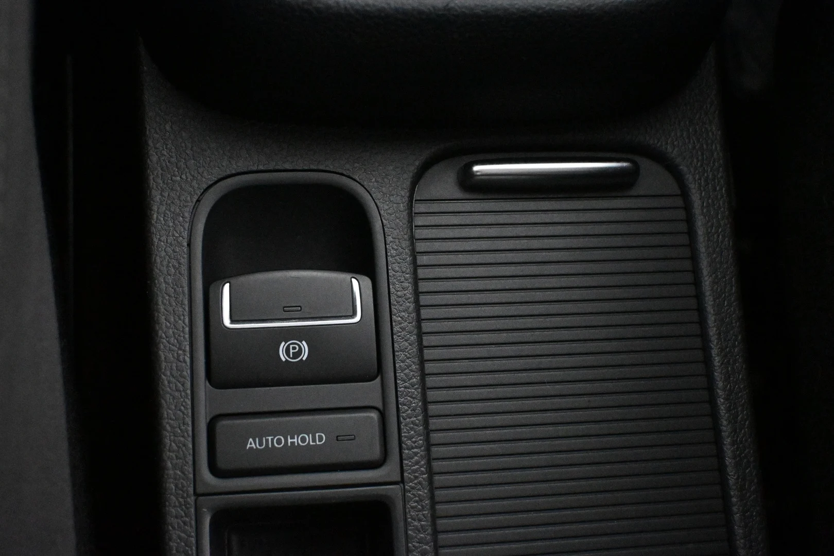 Car Image - 1JSgHGpLjeHgBlrSylNeNk