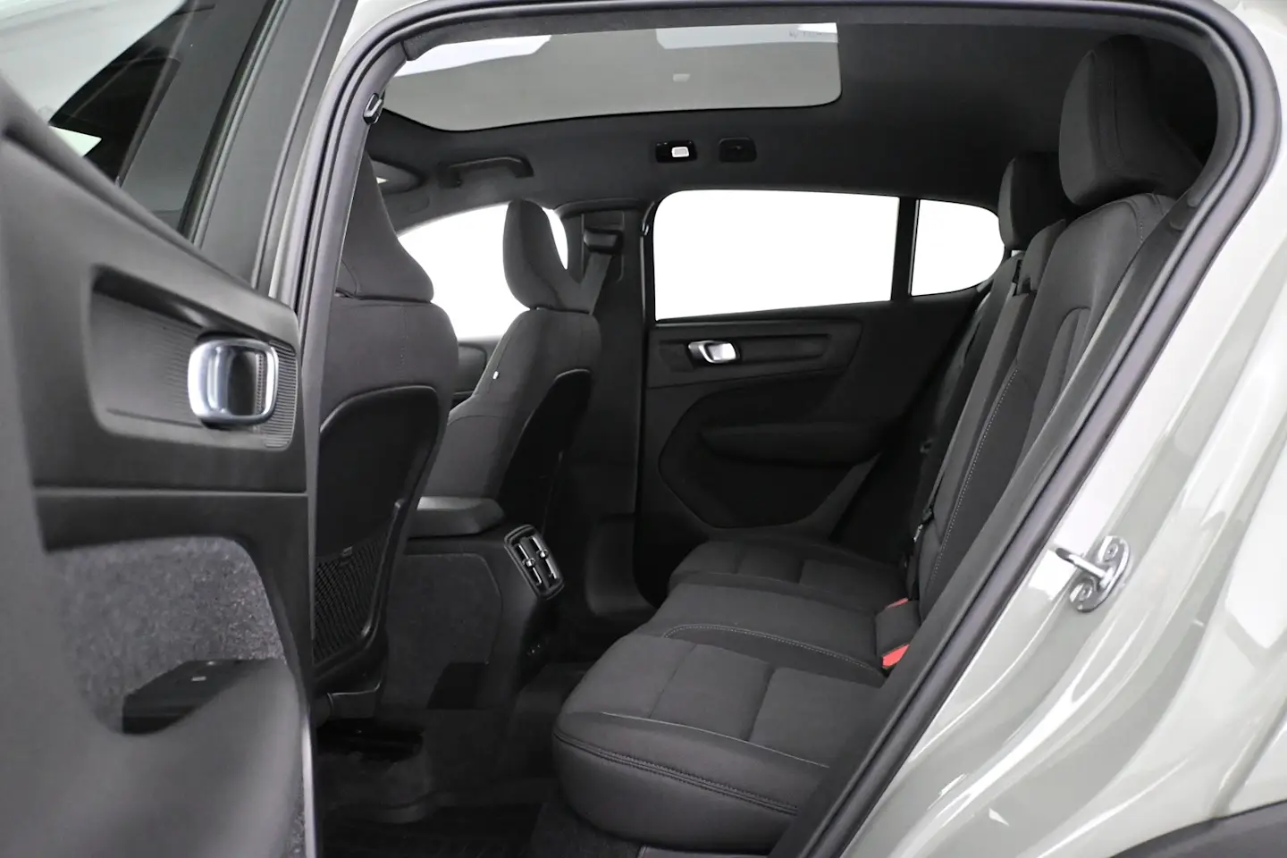 Car Image - 6UzropUFVVQ5g6FARUqAbc