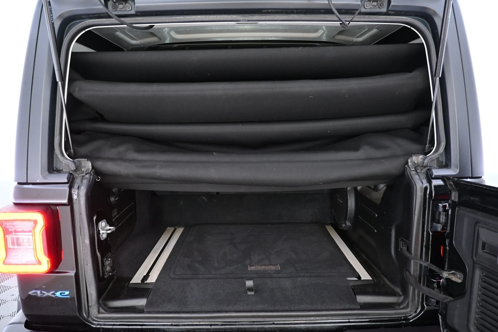 Car Image - fufMx9nYl1f3s4ke1mgTS