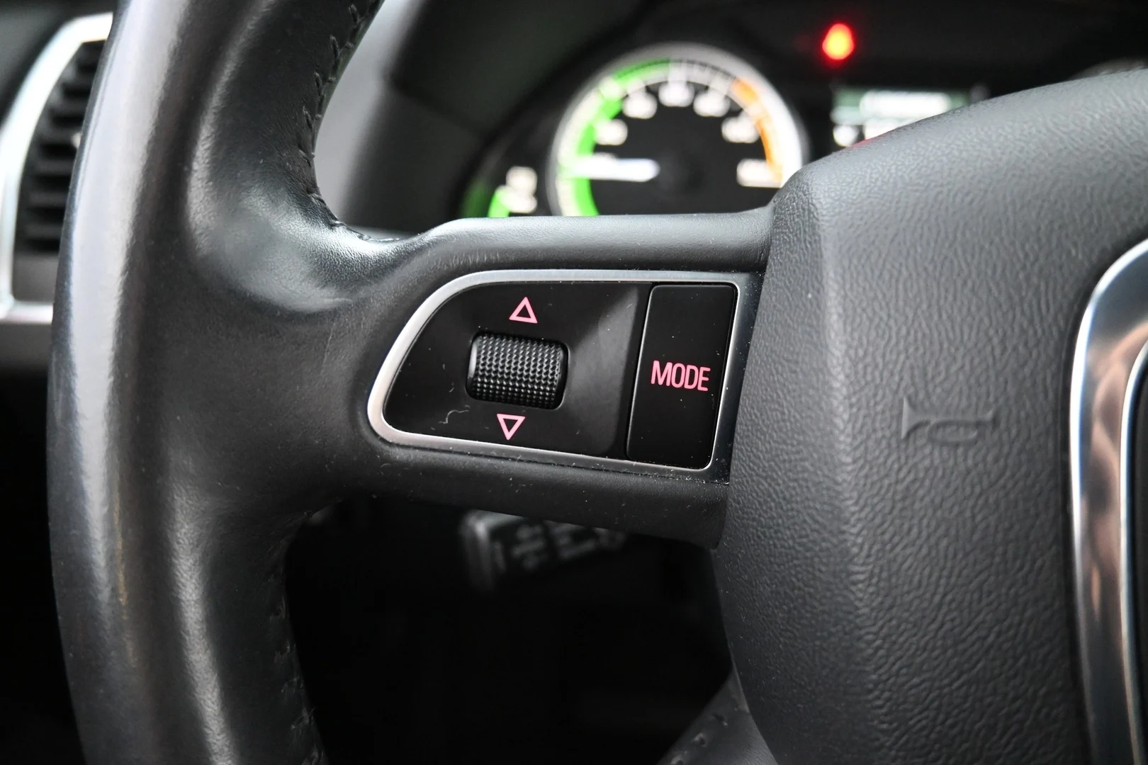 Car Image - 62Onjz2mZERwwHVGhPFfyp
