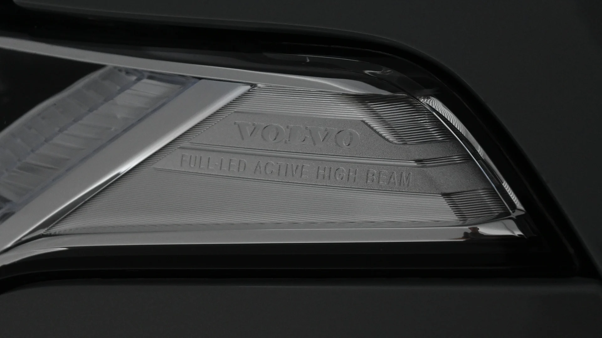 Car Image - 14obBX9CDBYcvL1pL2j0VC