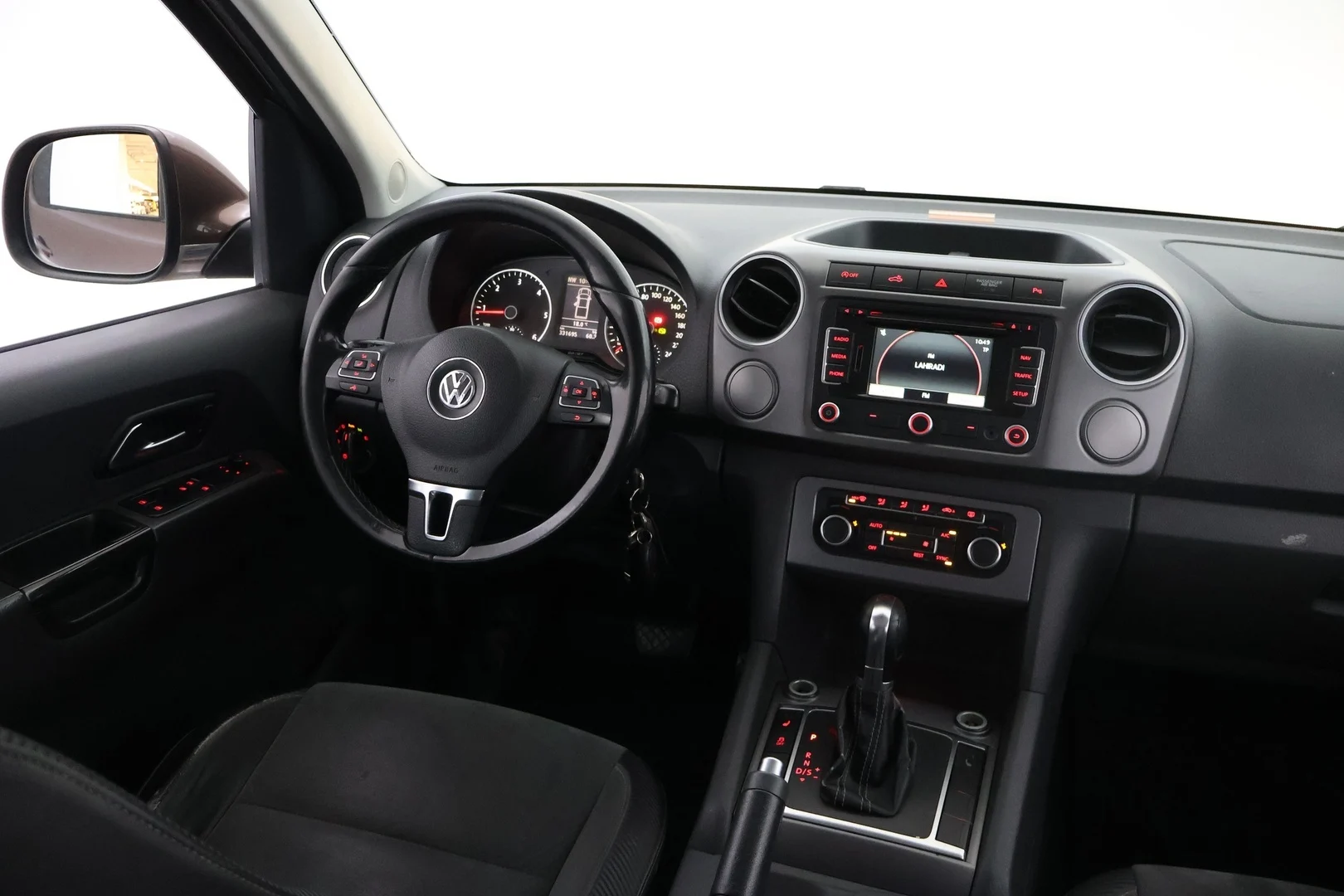 Car Image - 5347cMN4wiGOxn8dyDA4sZ