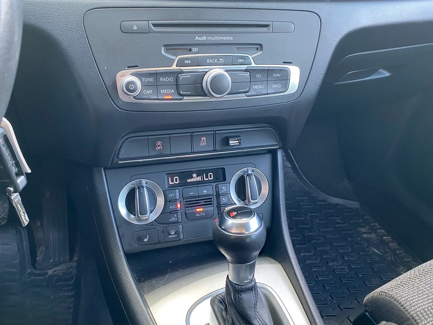 Car Image - egRl3Ct5hbndWrRI5jVv0