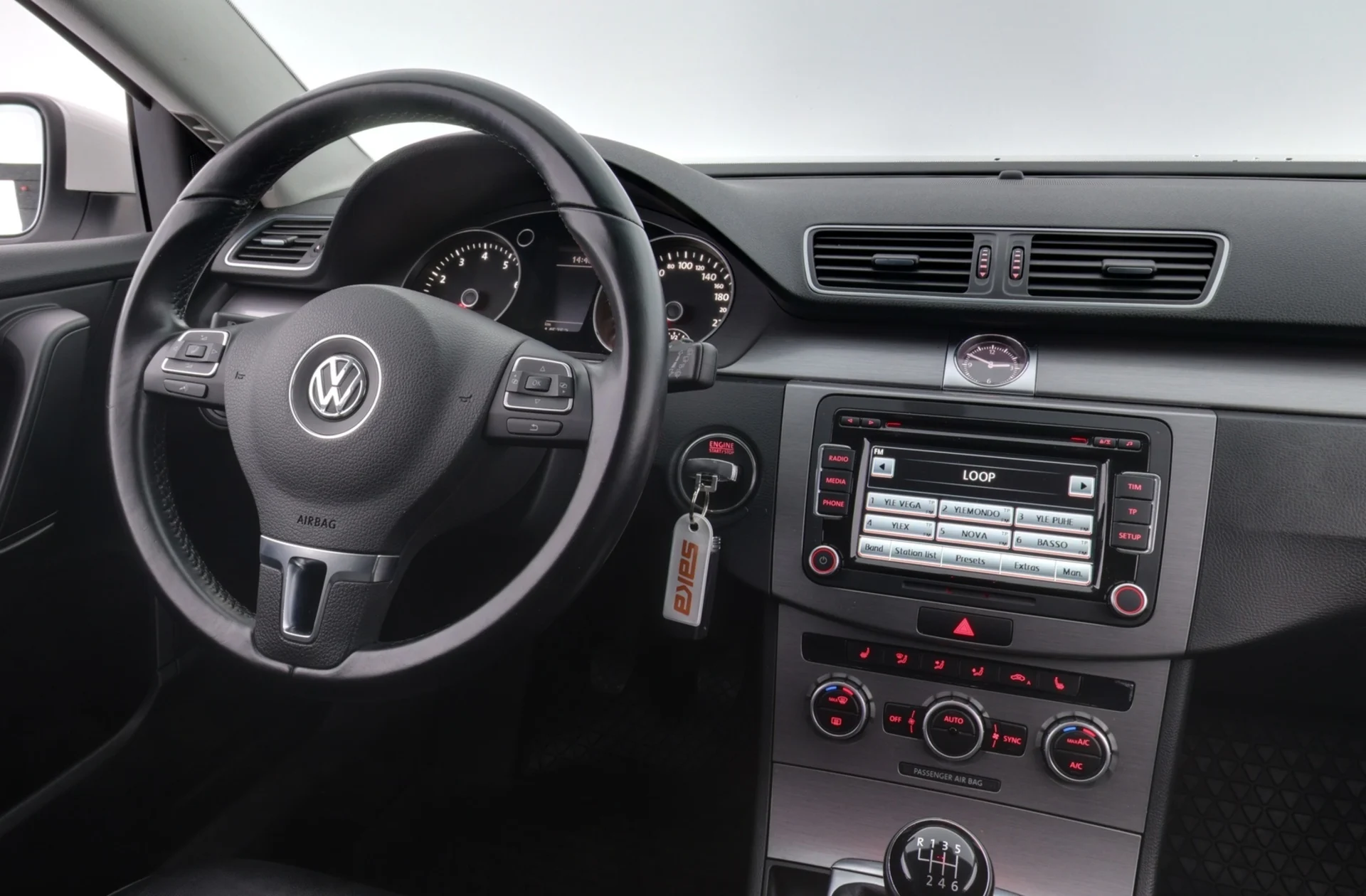 Car Image - 3hsfGlpzo7afWiyWjl6duT