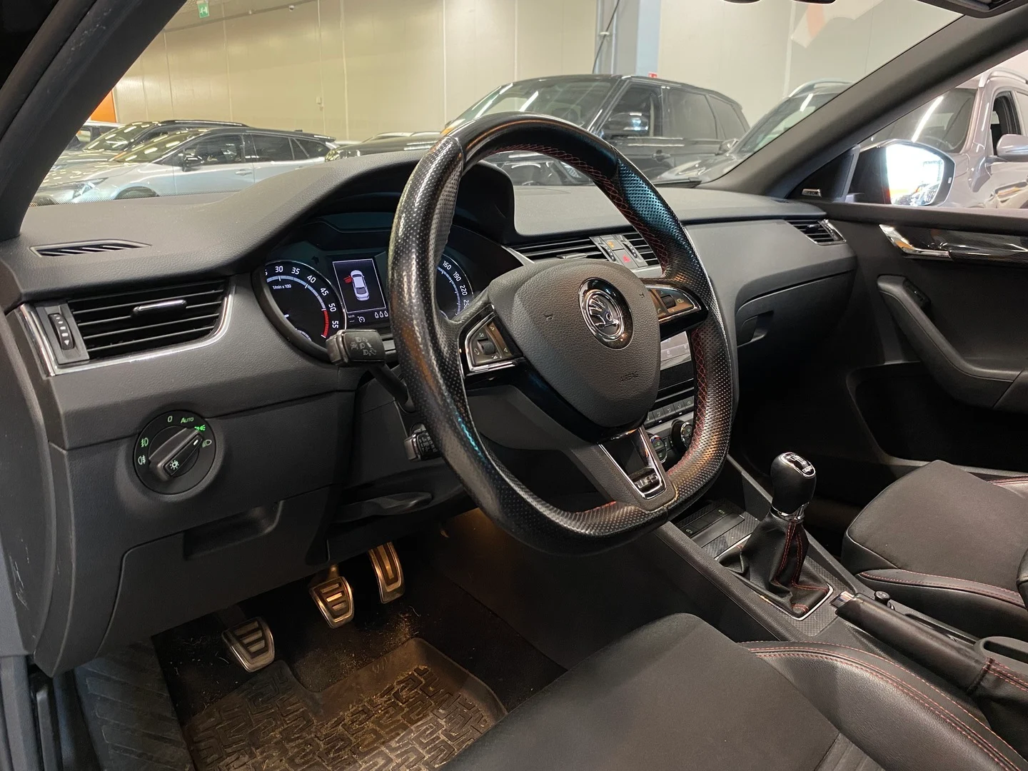 Car Image - 3Rzy7aM74MwdnpF7aHkg3N